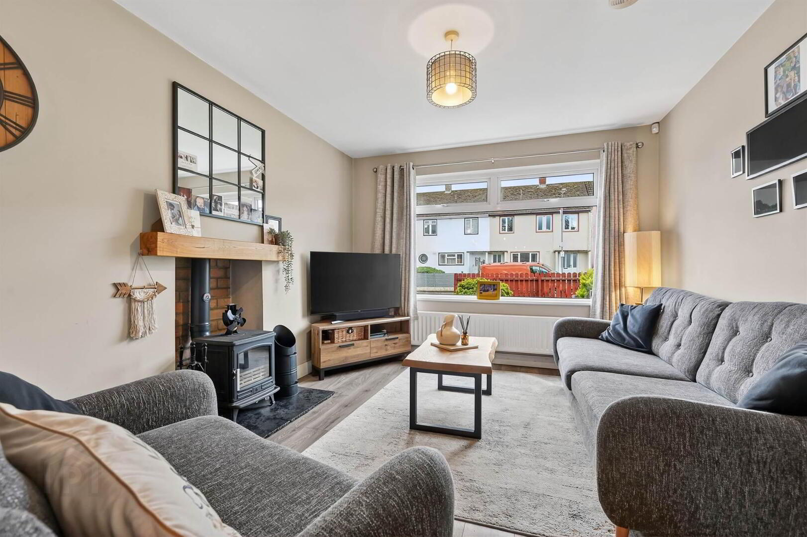 31a Locksley Gardens 9 of 28