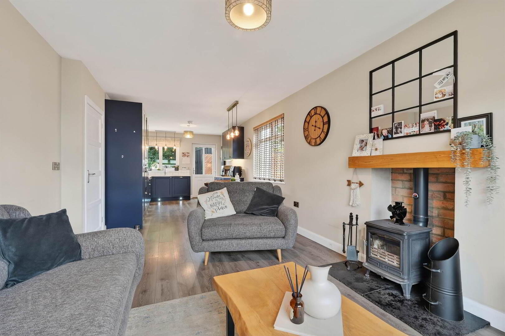 31a Locksley Gardens 10 of 28
