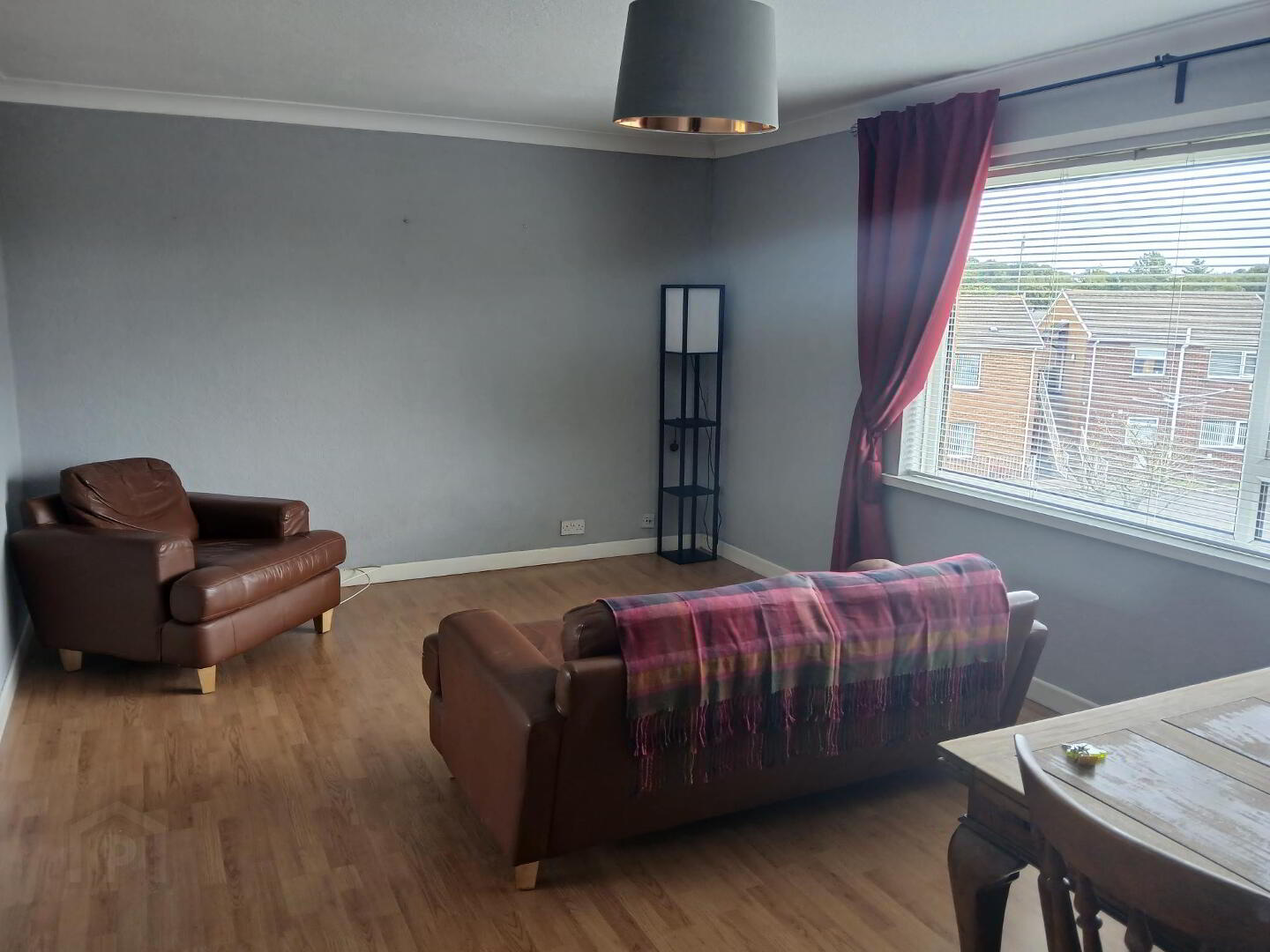 24 Sunningdale Court 4 of 8