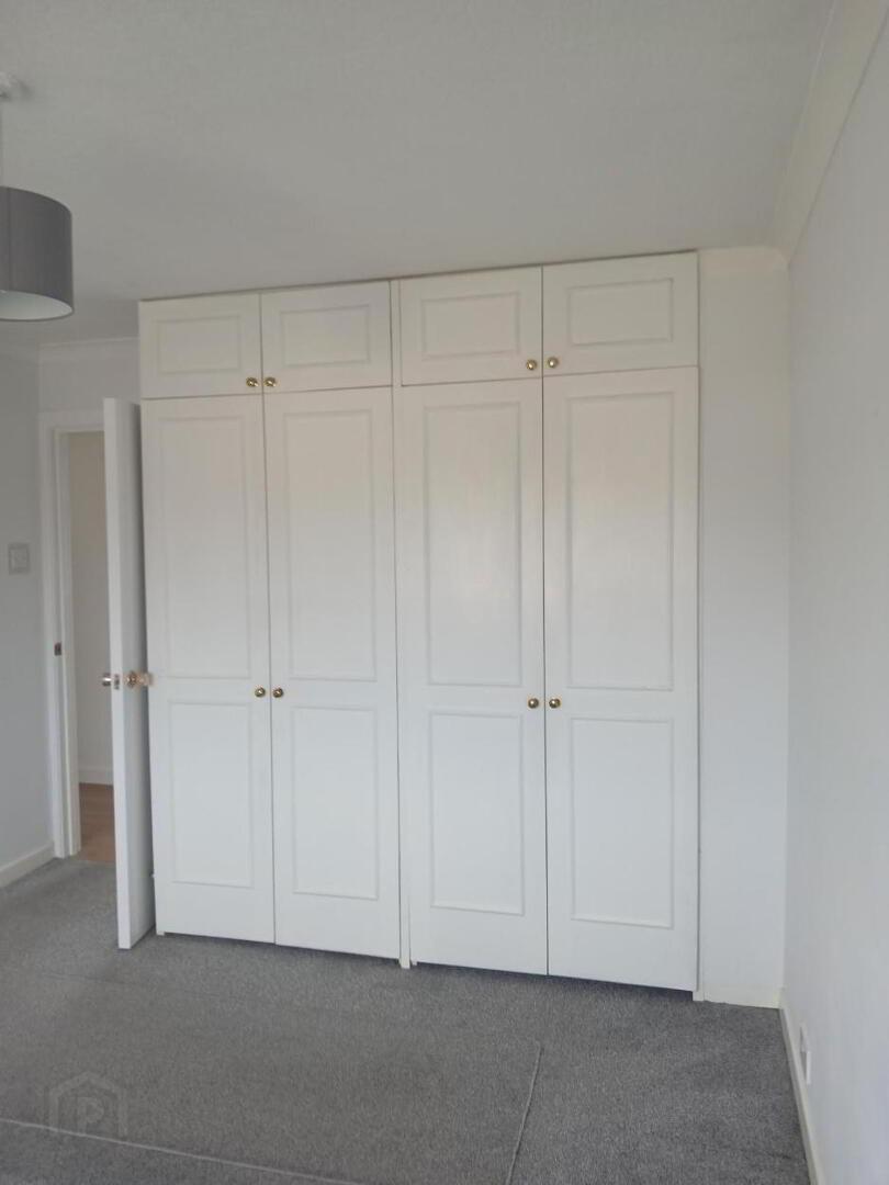 24 Sunningdale Court 8 of 8