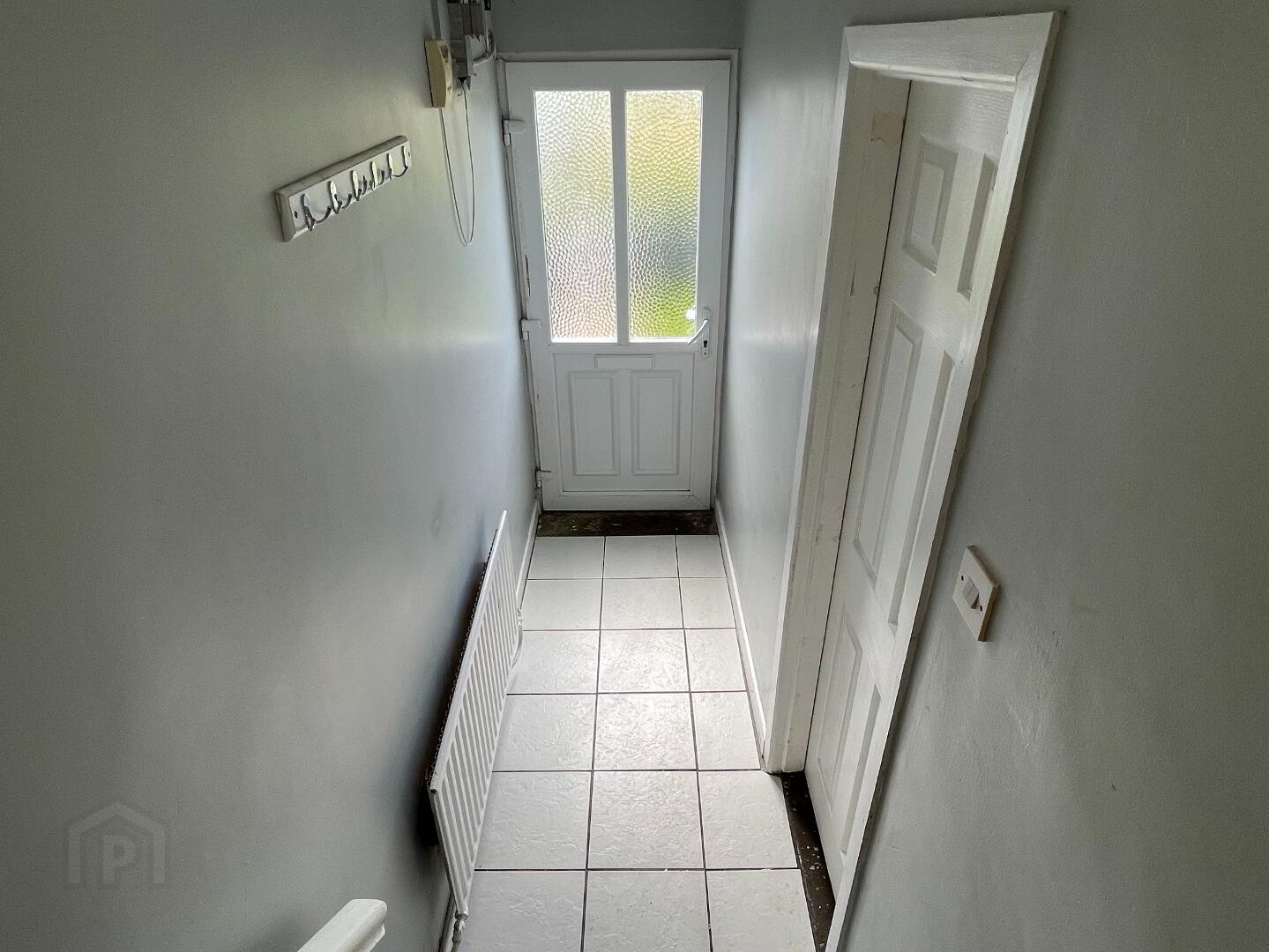 2 Sandy Row 11 of 15