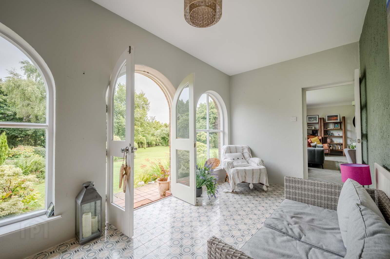 8 Ballyrogan Park 10 of 40