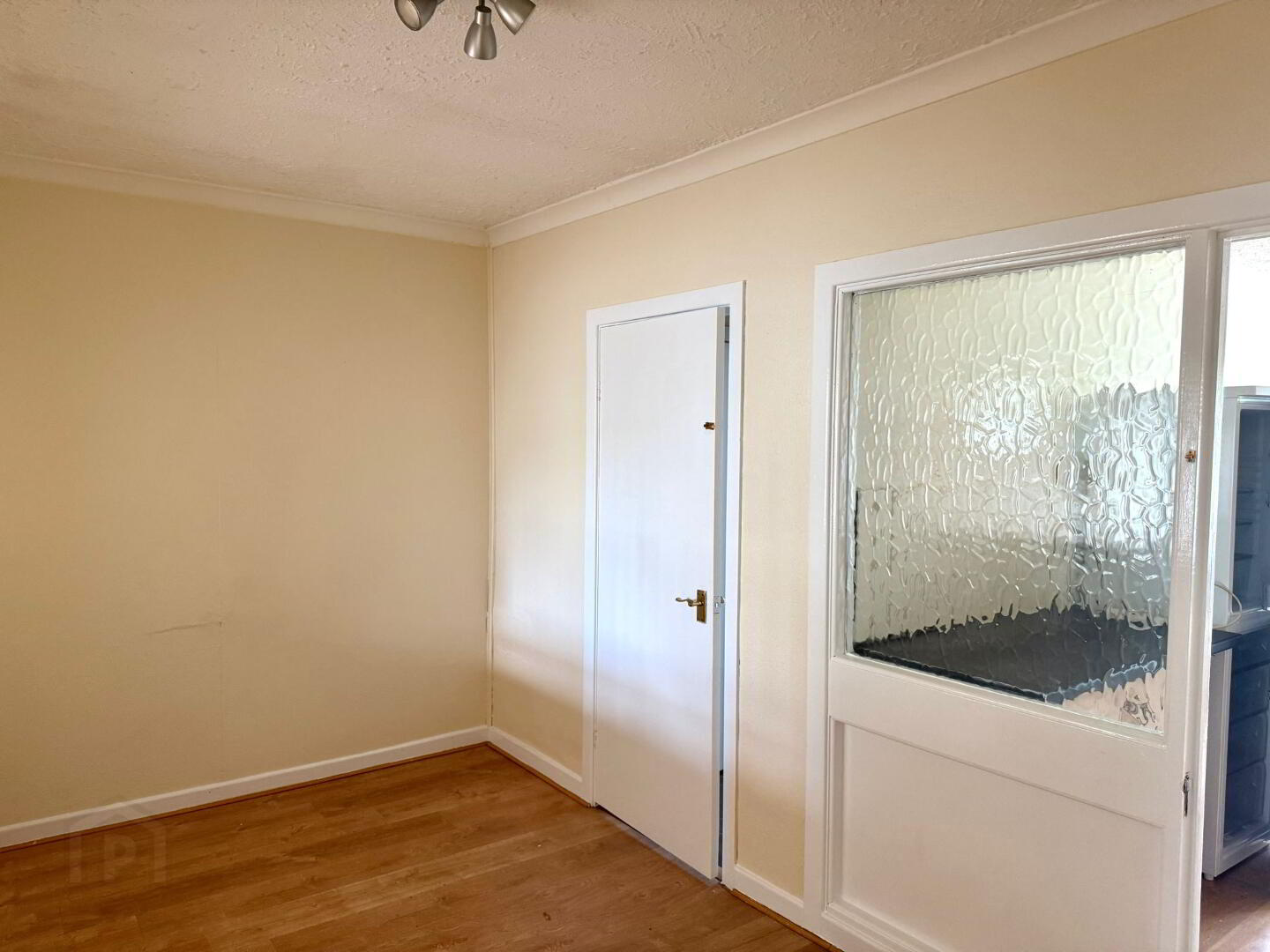 4 Beechwood Avenue 12 of 16