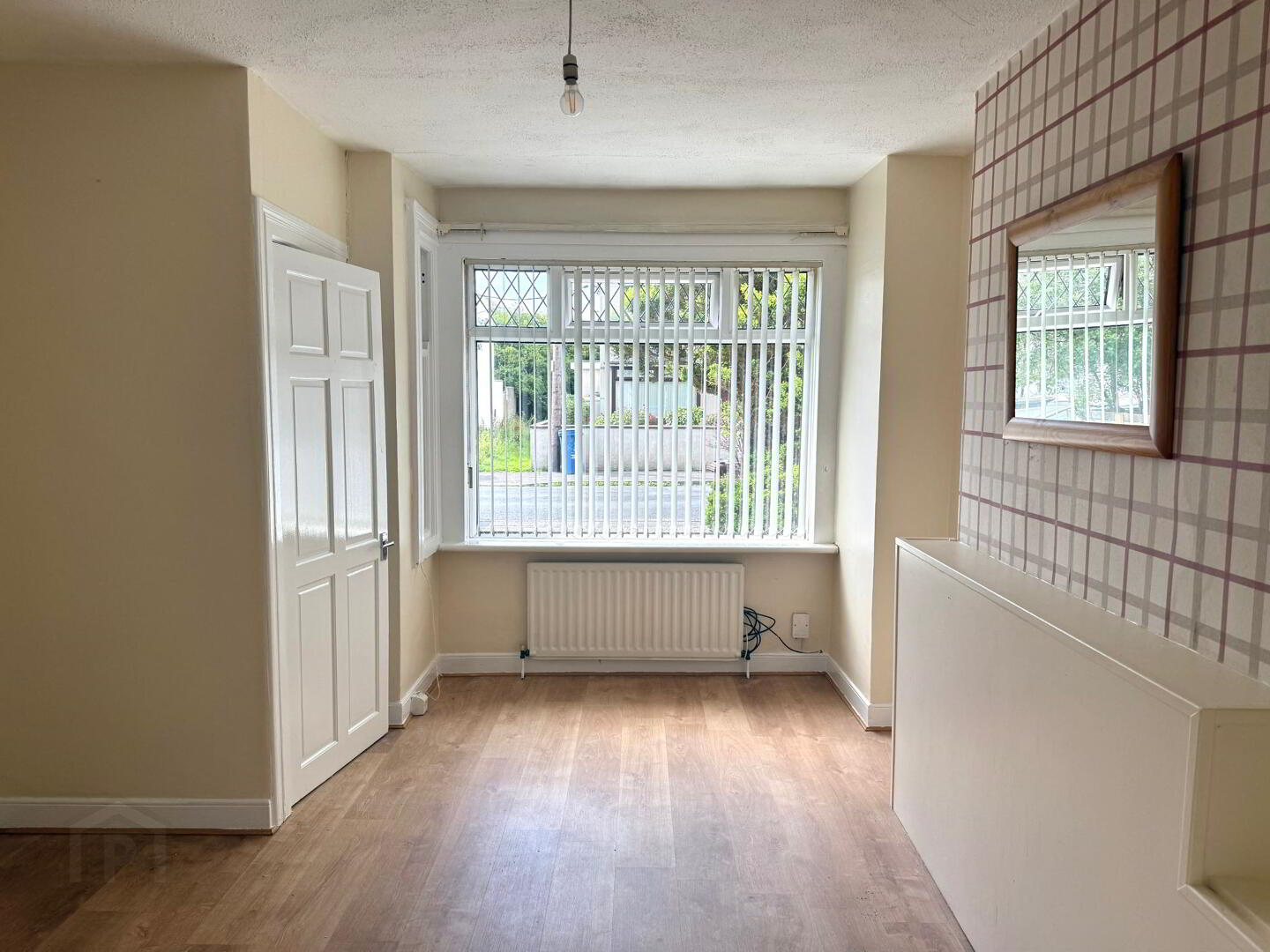 4 Beechwood Avenue 2 of 16