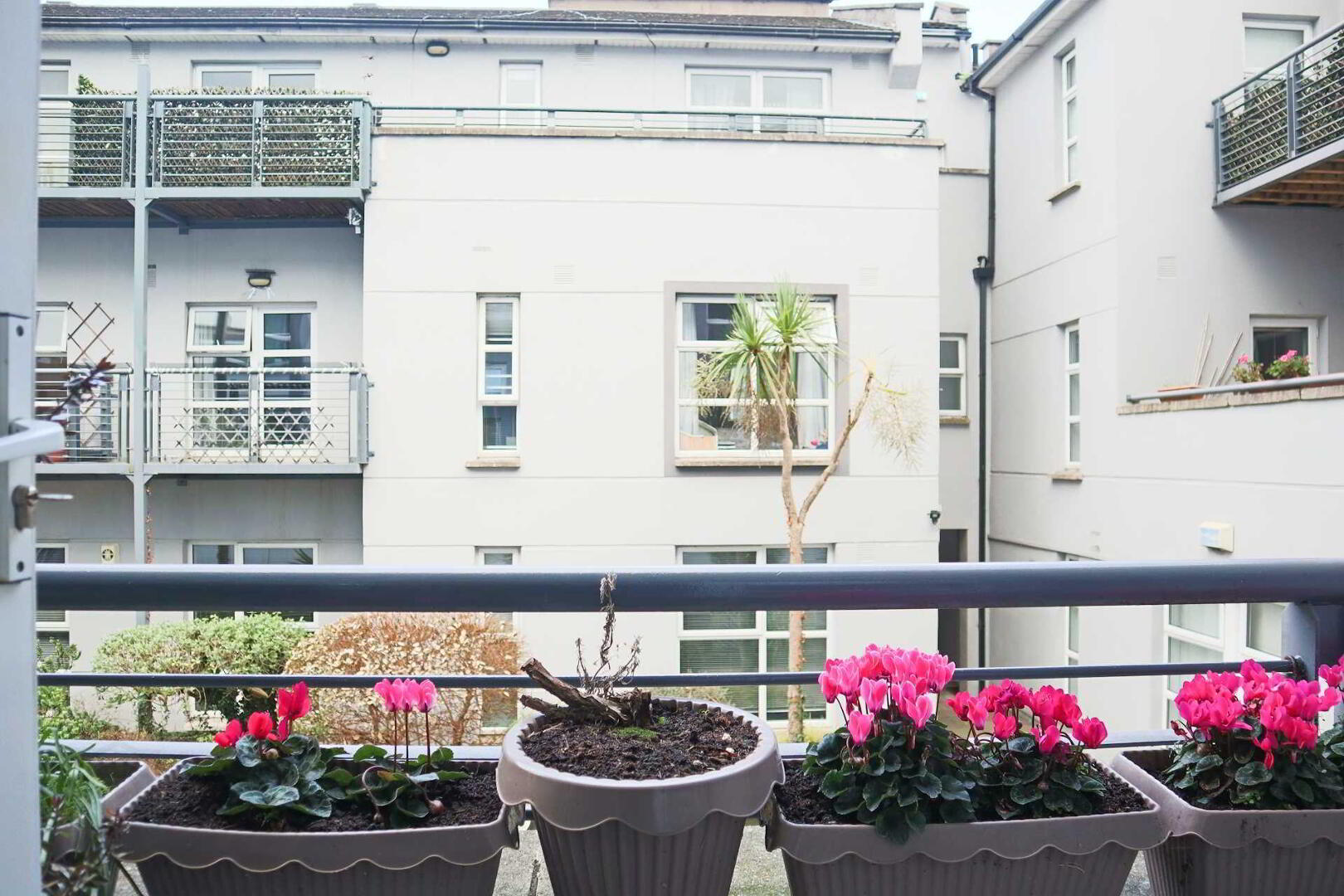 4 Carraig Court 3 of 22