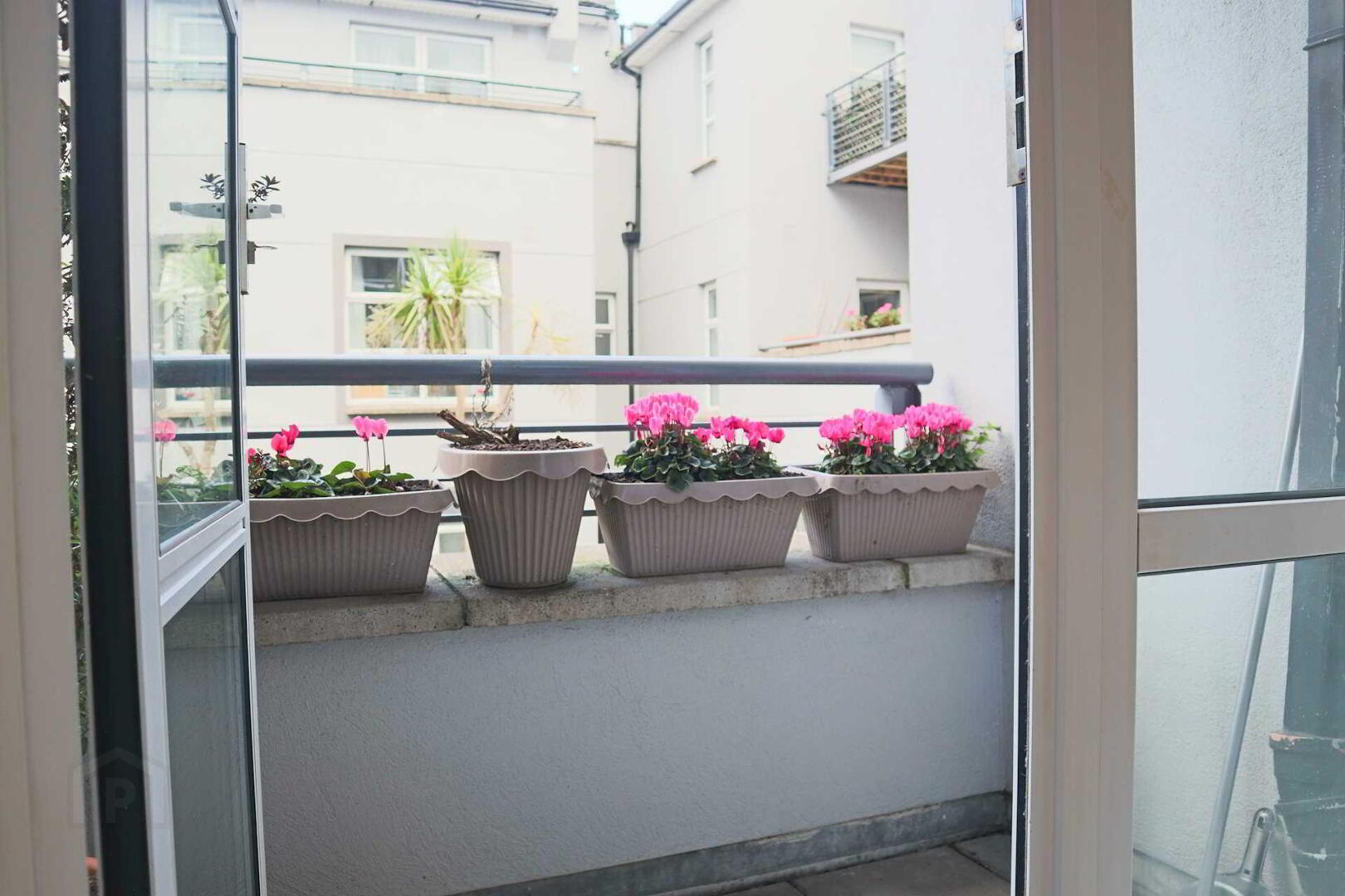 4 Carraig Court 19 of 22