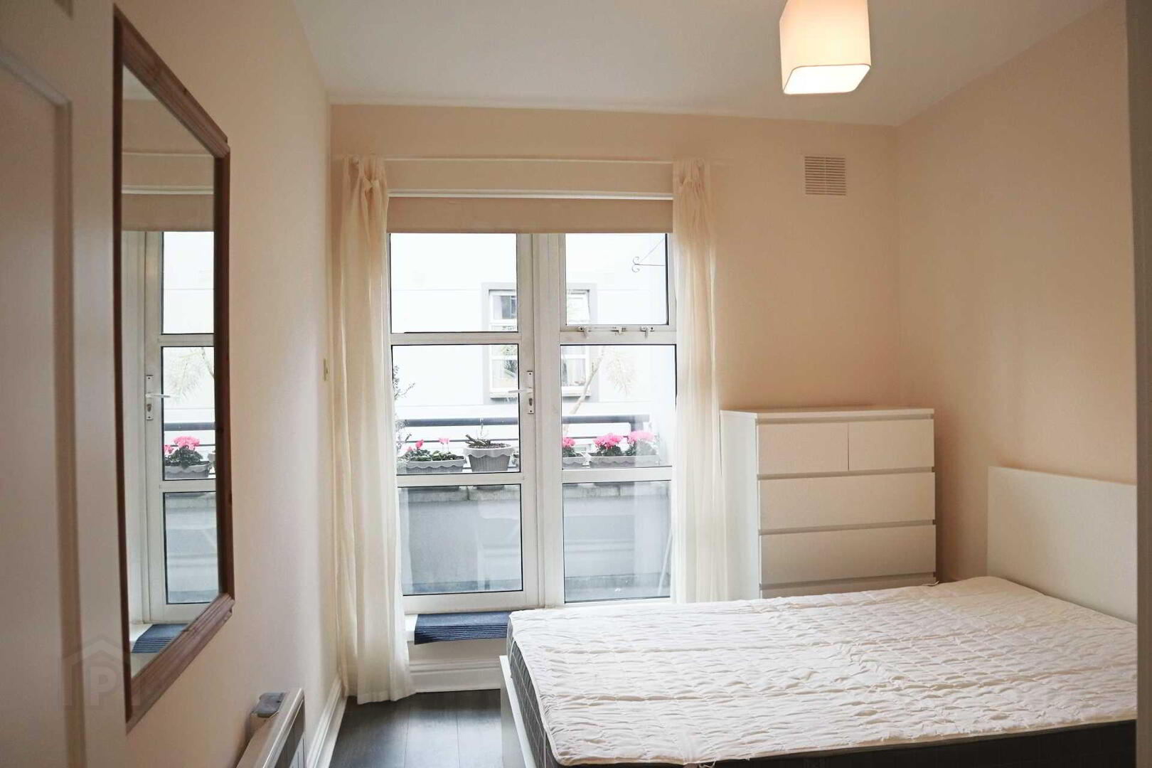 4 Carraig Court 18 of 22