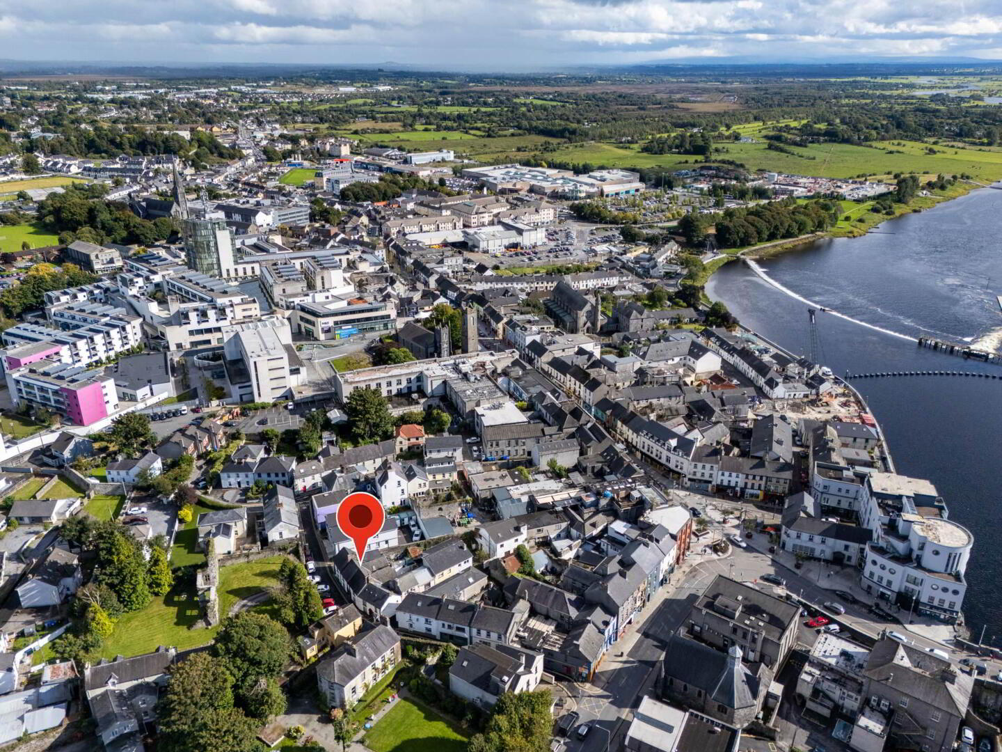 5 Court Devenish 22 of 31