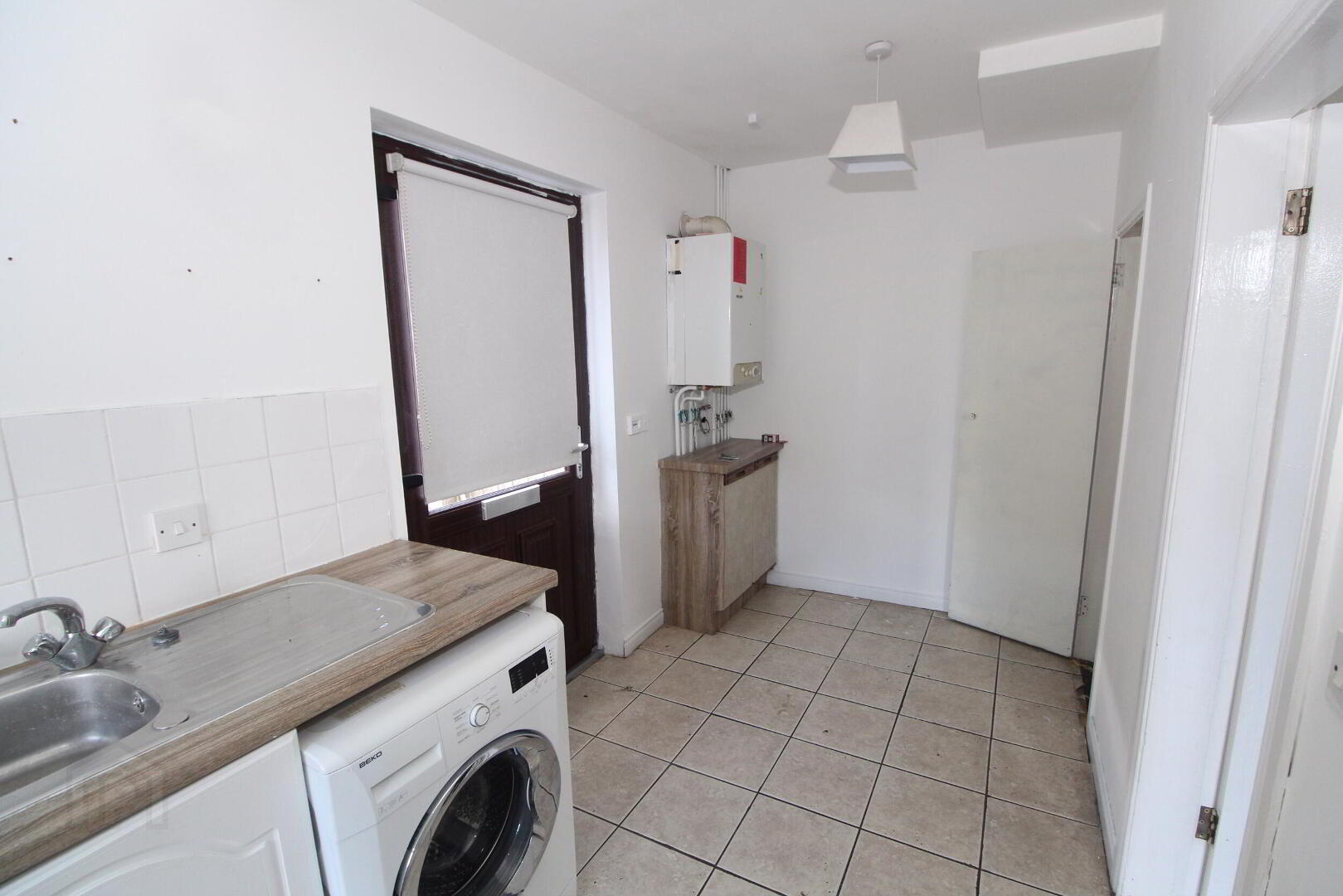 40a Nettlehill Road 5 of 11