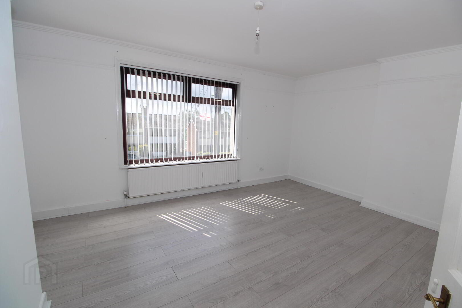 40a Nettlehill Road 7 of 11