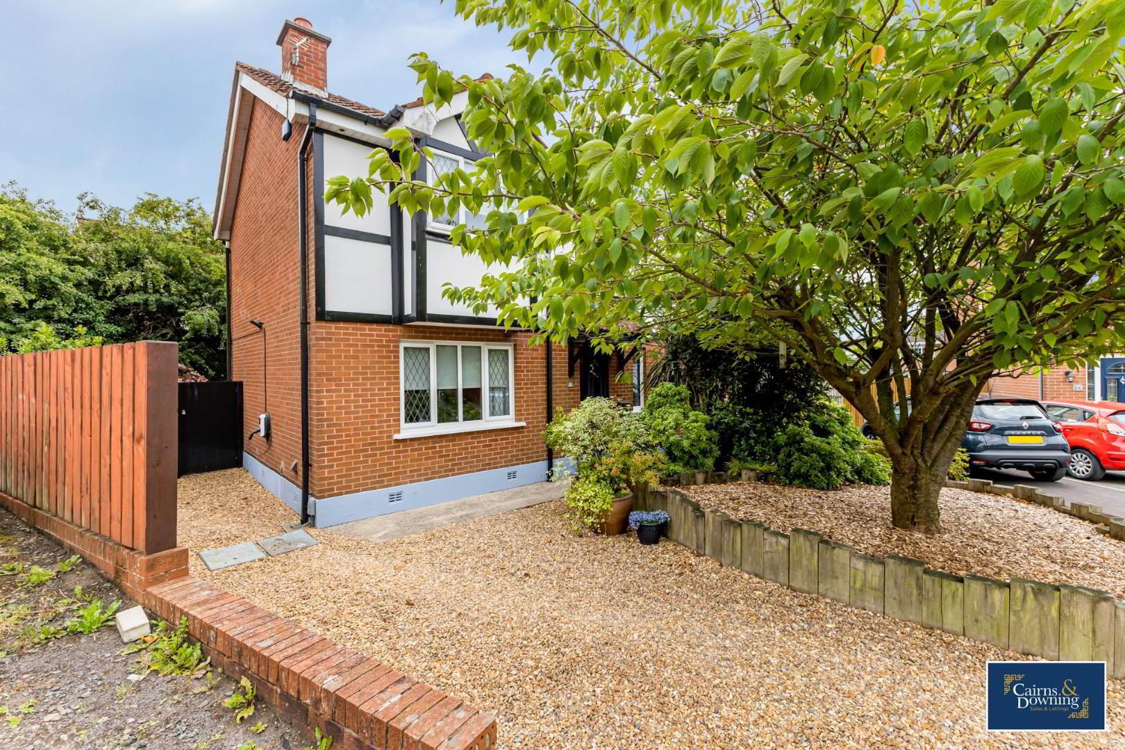 50 Upper Malvern Road 1 of 32