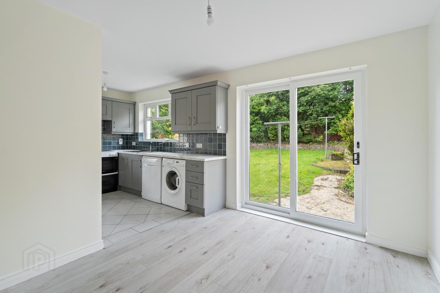 59 Glenside 15 of 22