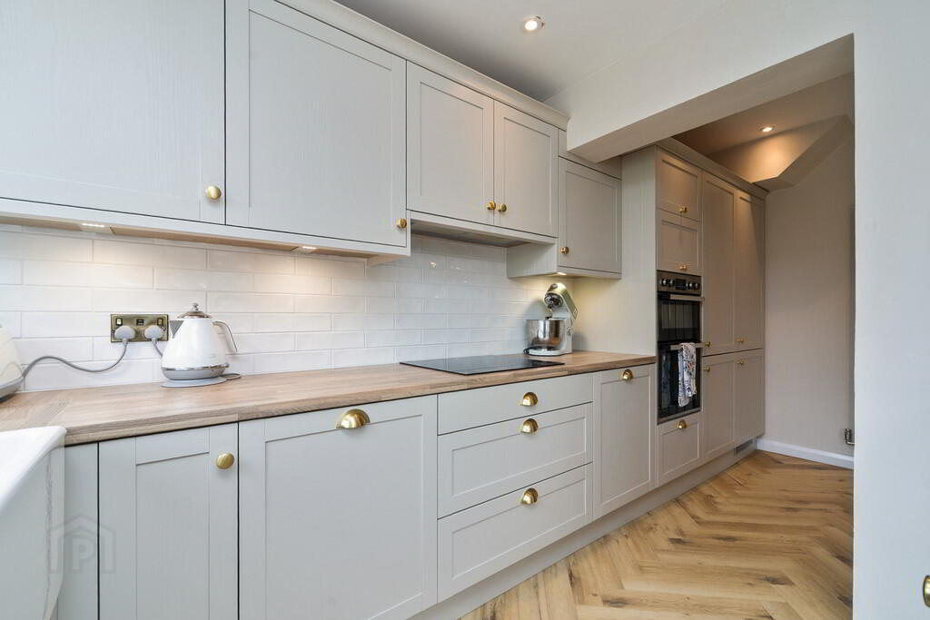 388 Castlereagh Road 8 of 22