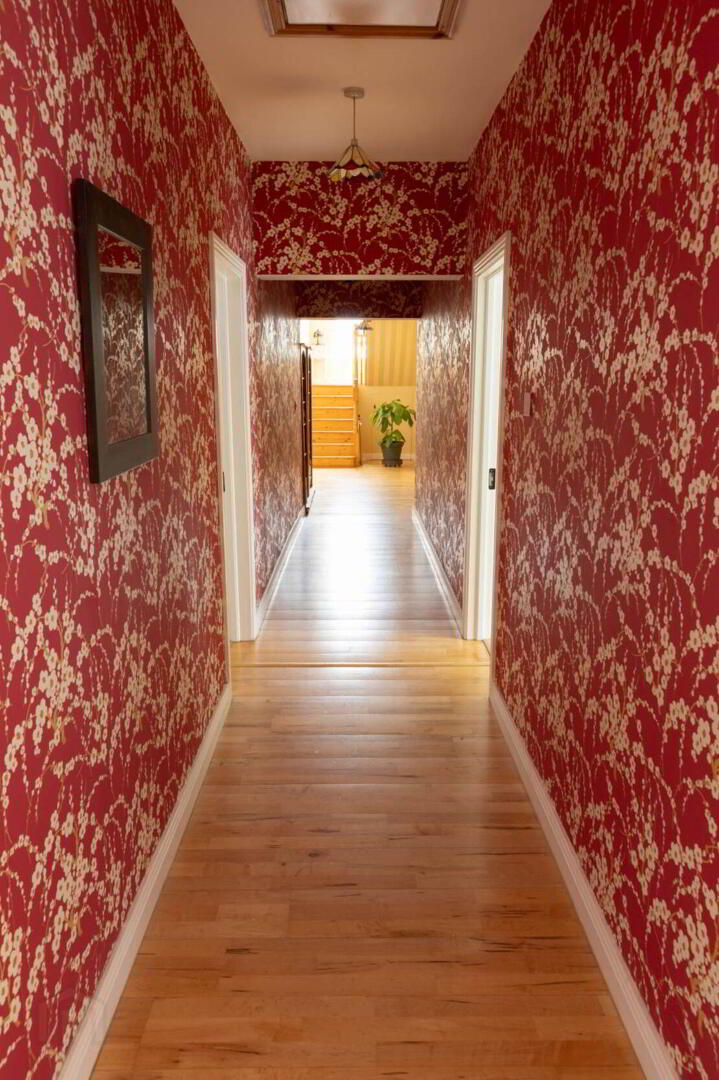 The Residence, Main Street 32 of 96
