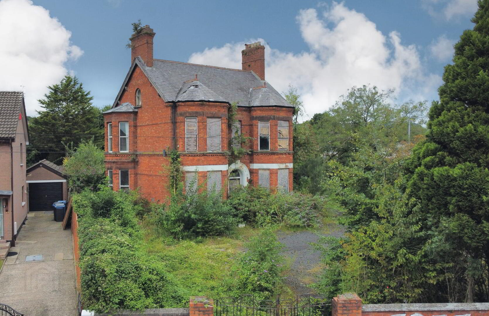 property description image