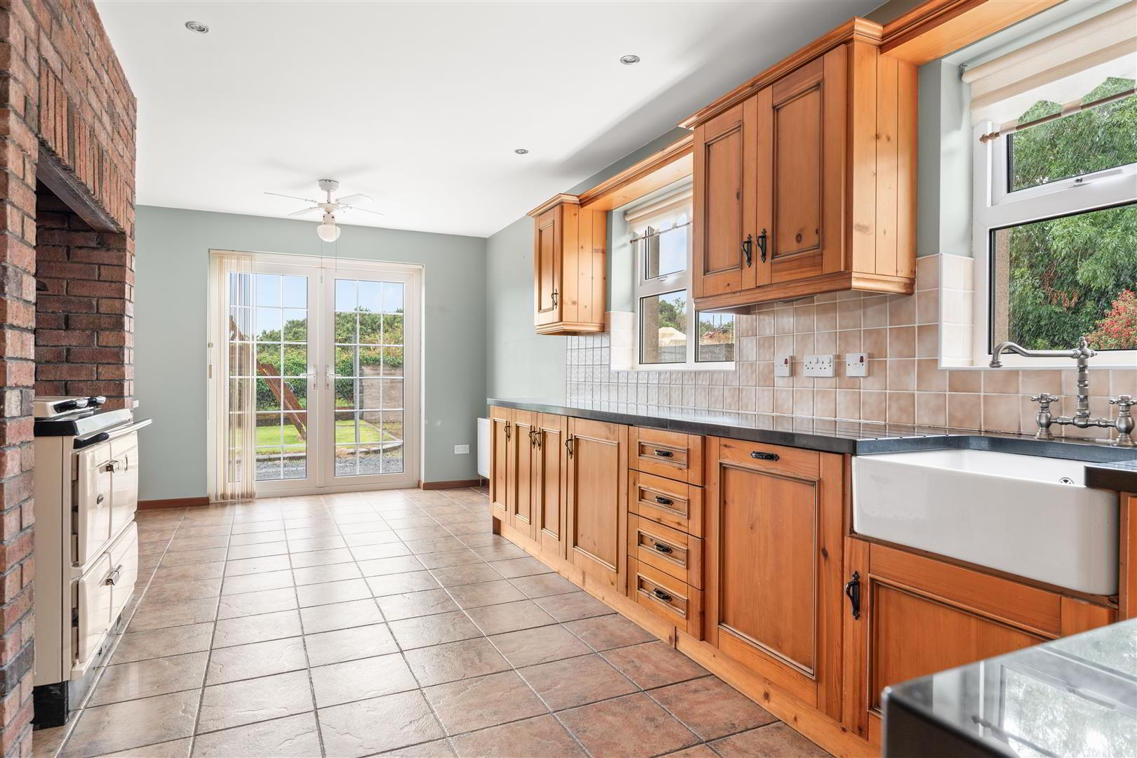 99 Demesne Road 4 of 13
