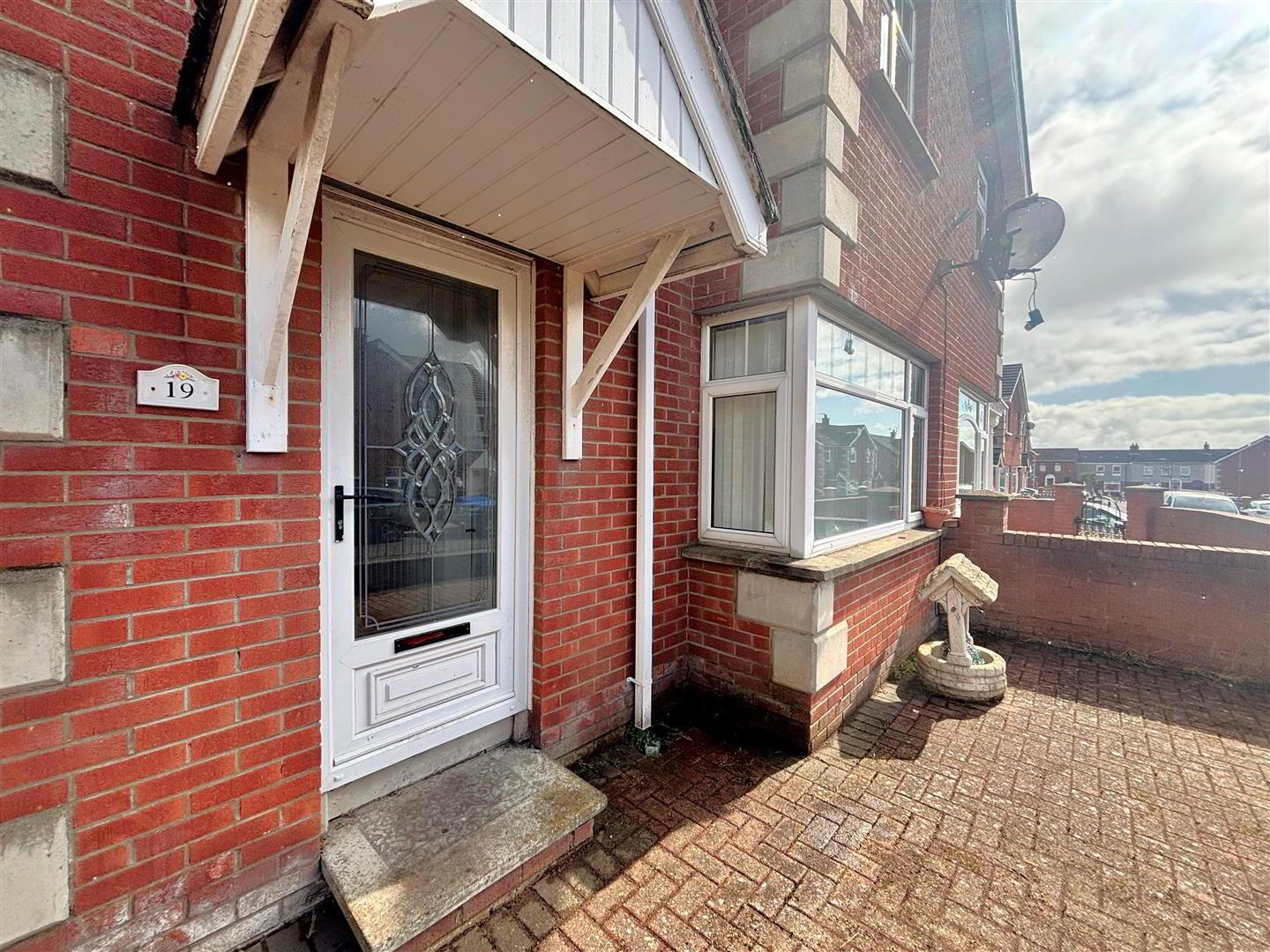 19 Ambleside Court 4 of 17