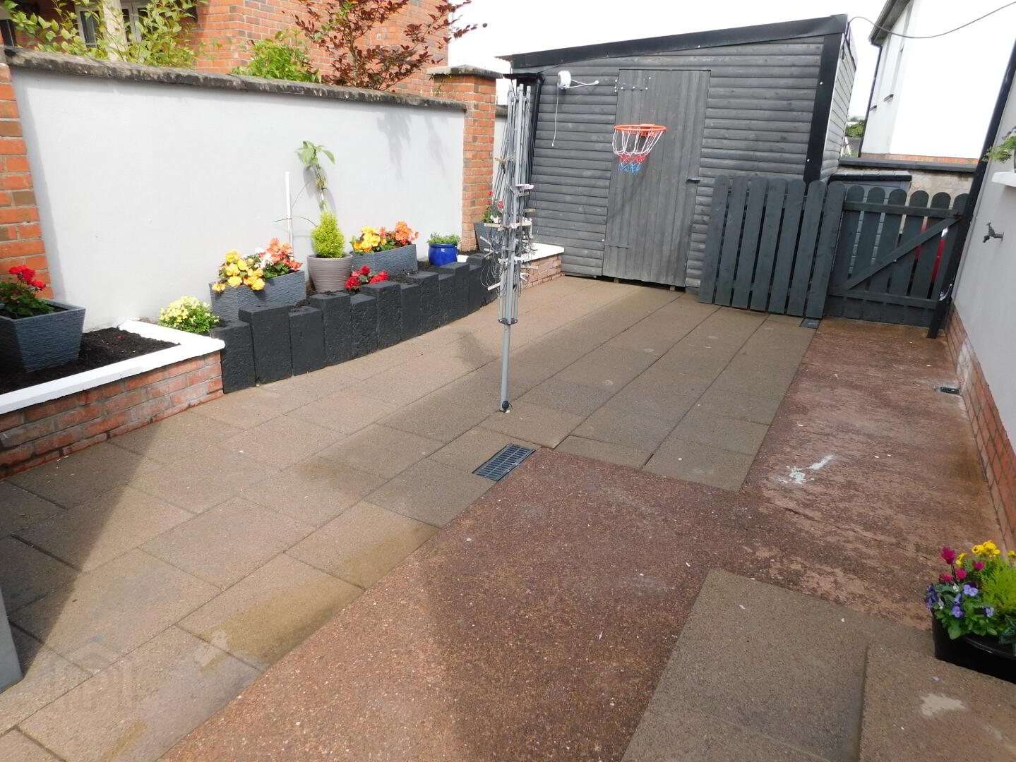 1a Pinewood Avenue 13 of 15