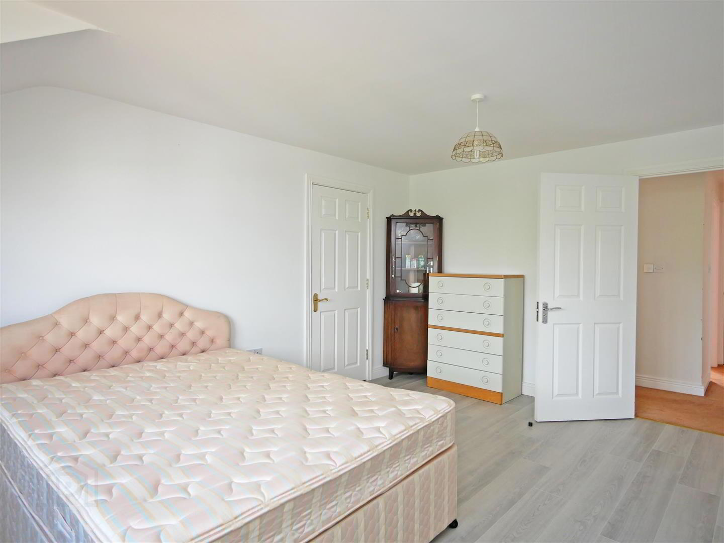 10 Annavale Avenue 16 of 23