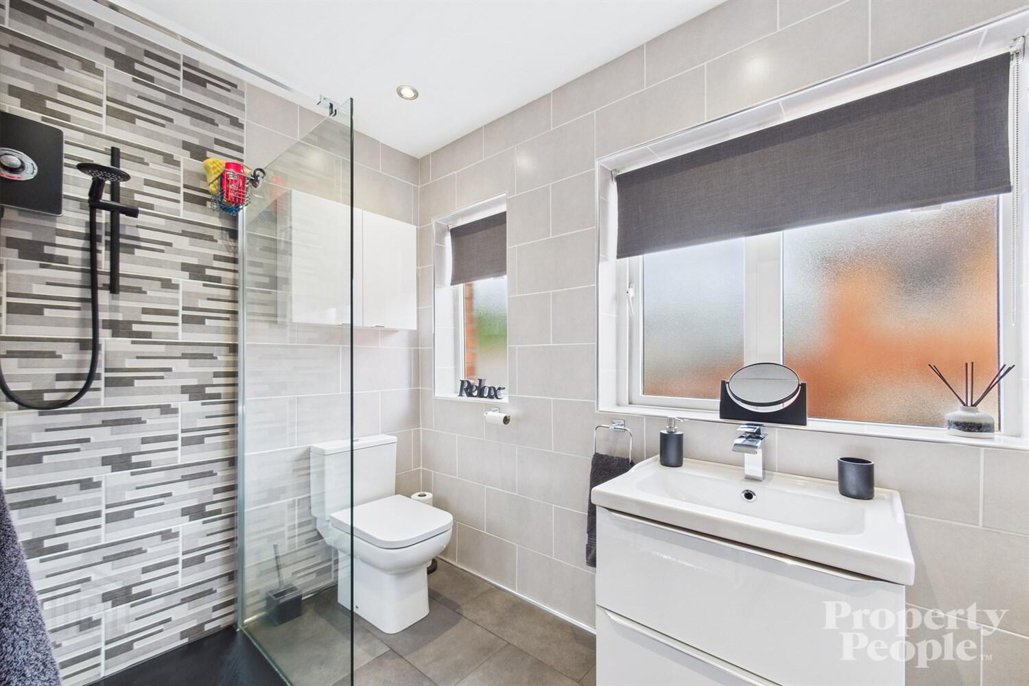 49 Lansdowne Road 13 of 30