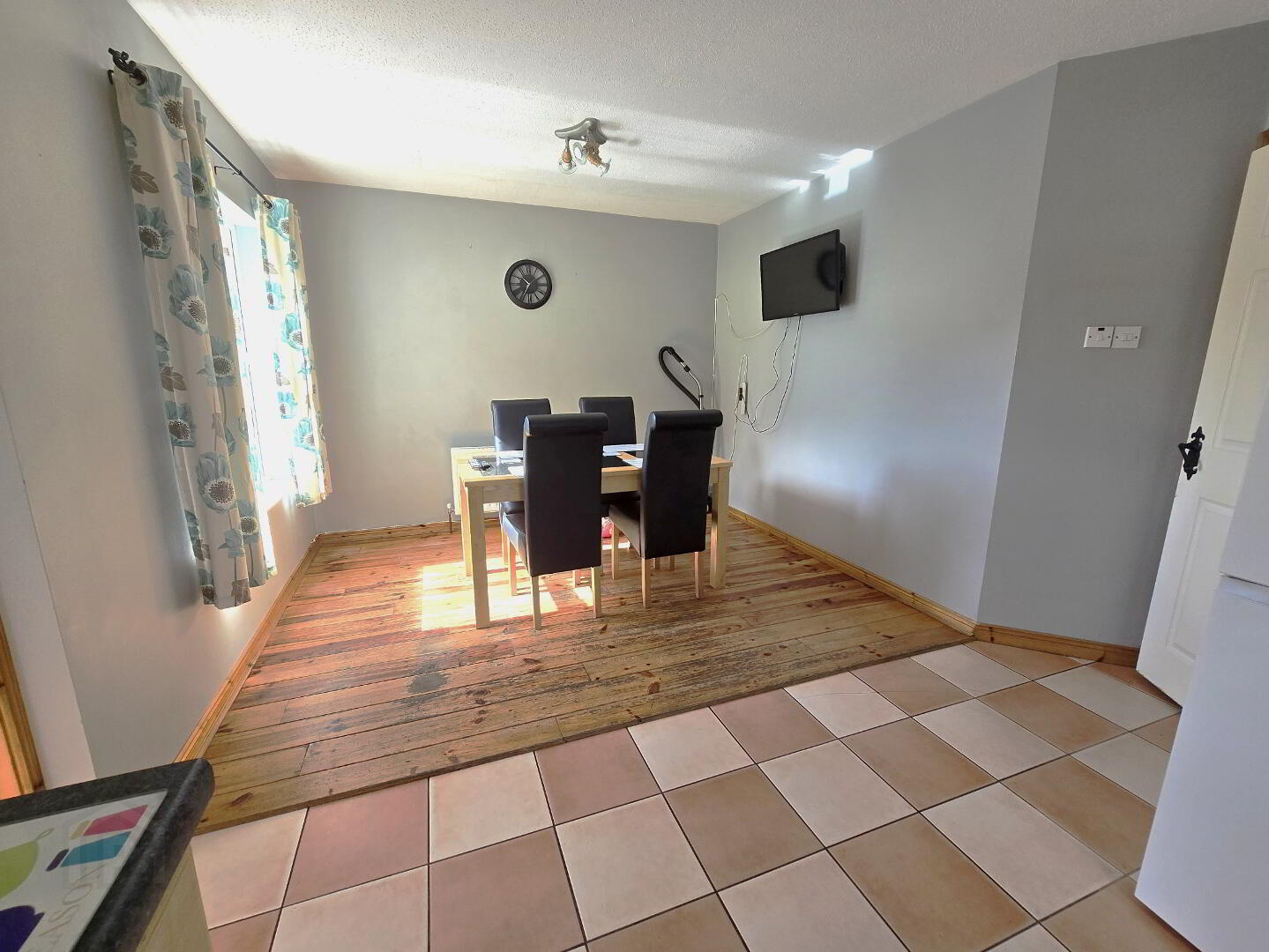 24 Bush Crescent 9 of 22
