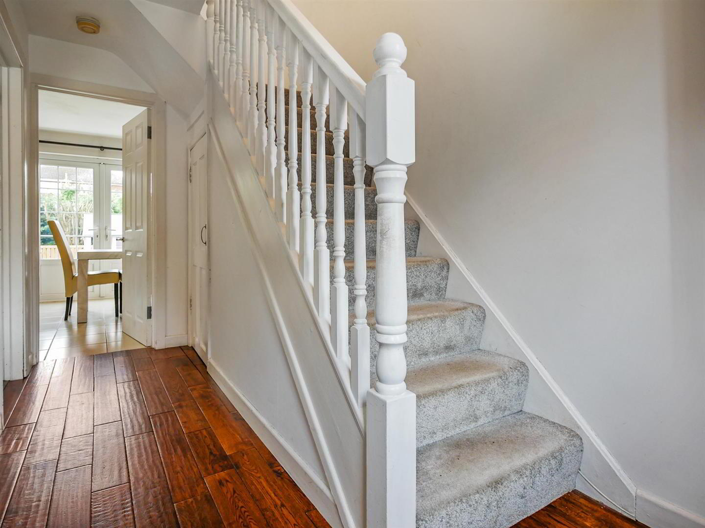 property description image
