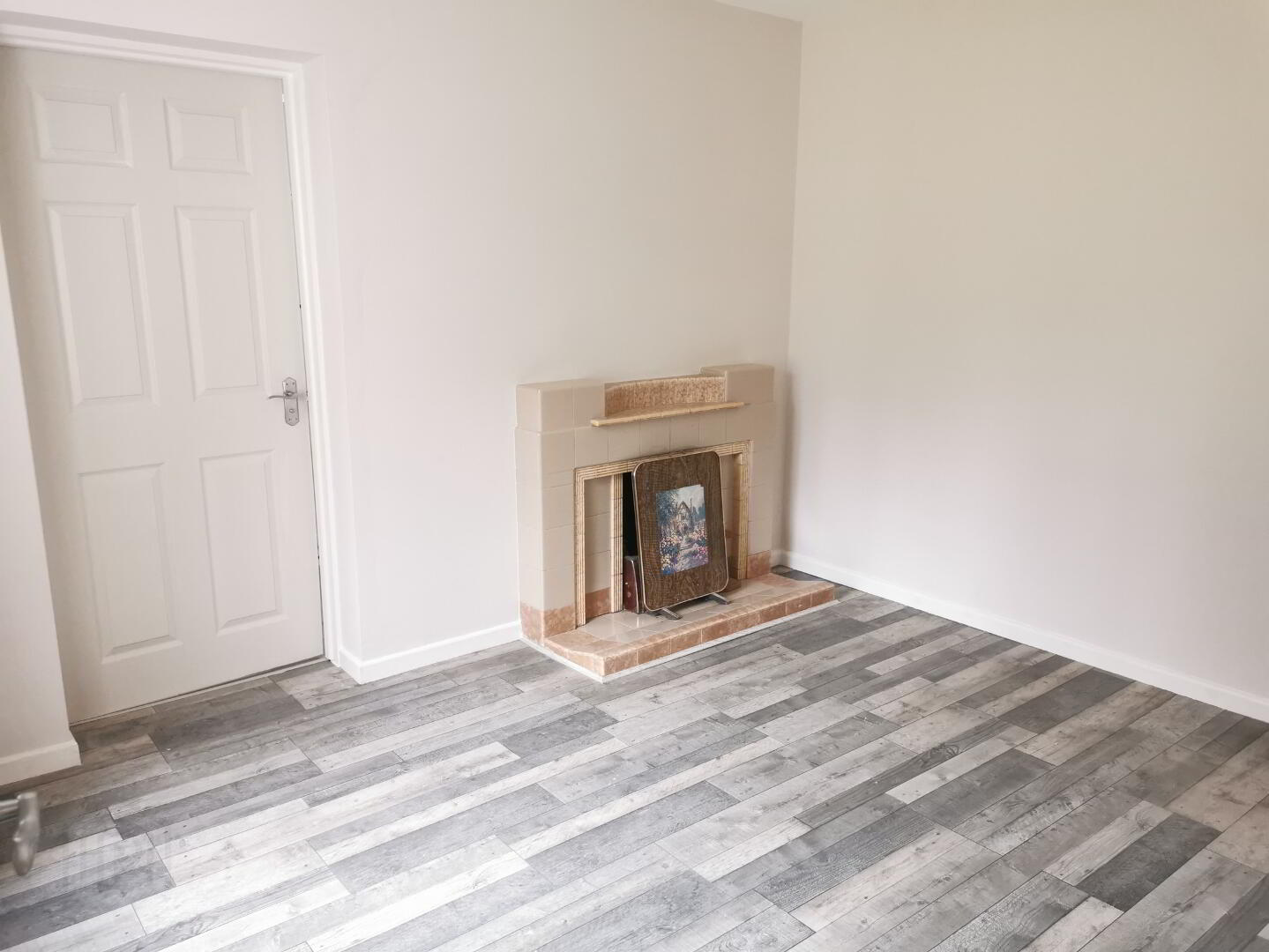 33 Dernaflaw Rd 5 of 7