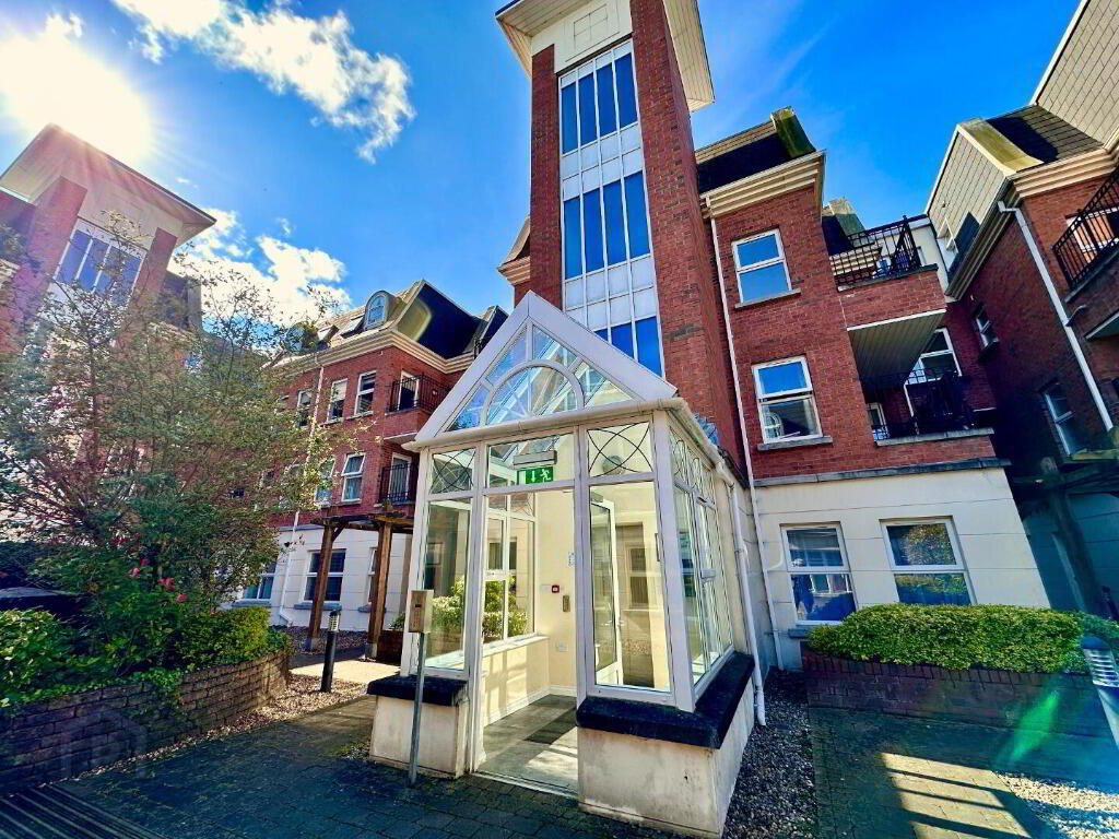 Ashley Courtyard, 1a Fane Street 1 of 10