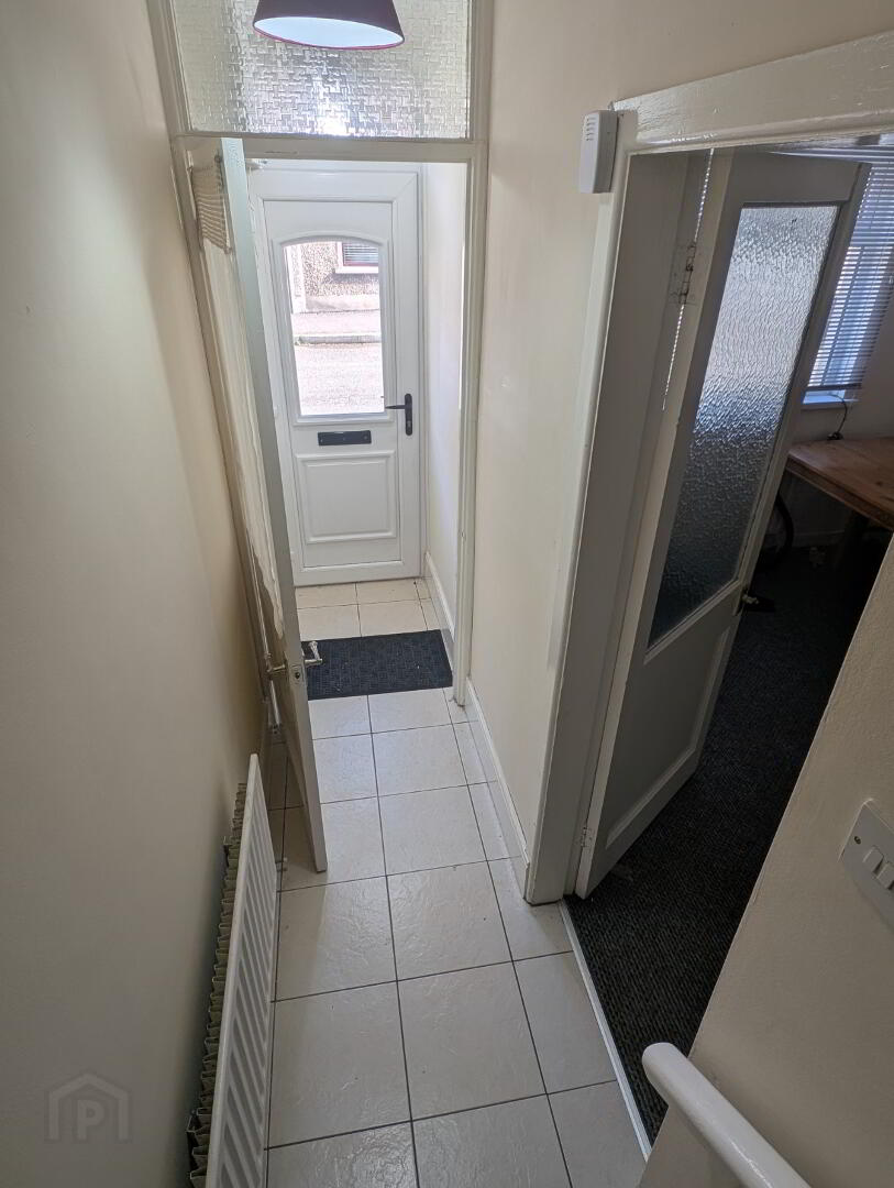 70 Mount Street 3 of 13