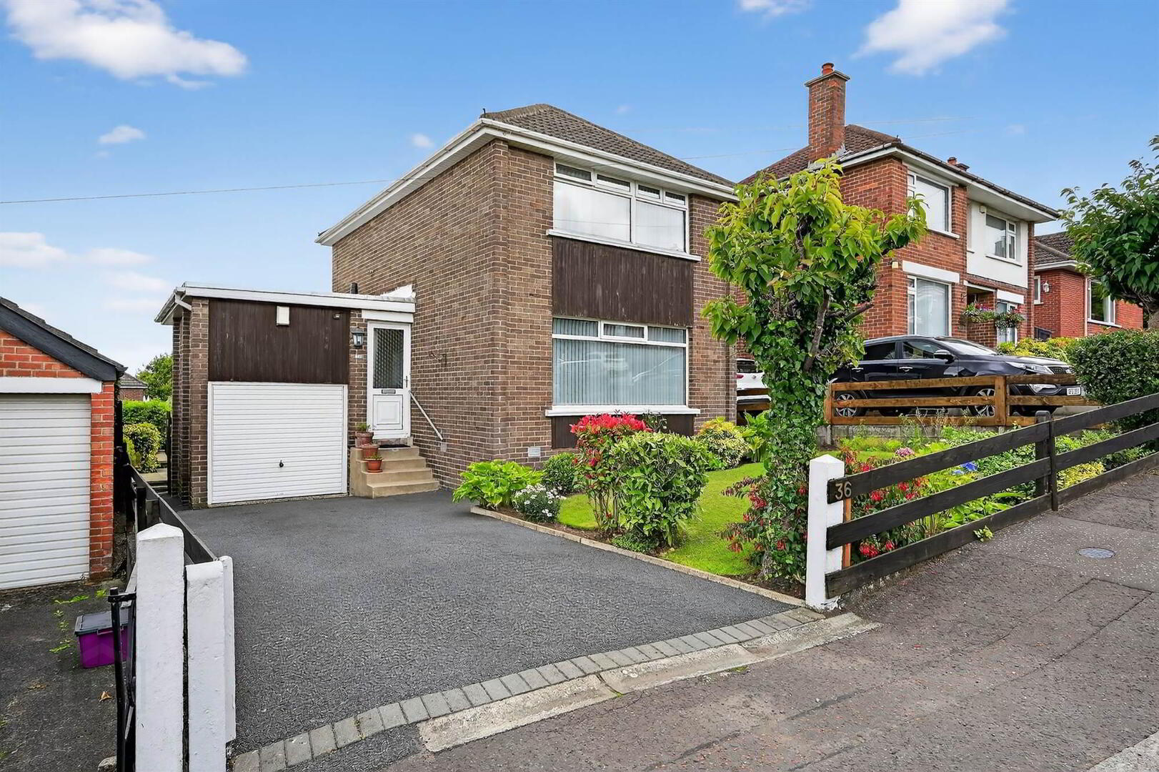 36 Casaeldona Park 1 of 15