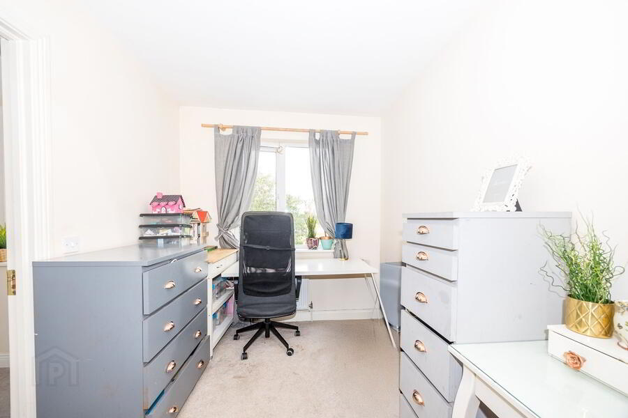 22 Baldara Court 7 of 17