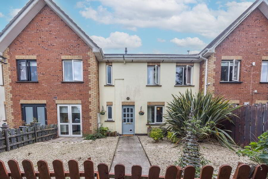22 Baldara Court 1 of 17