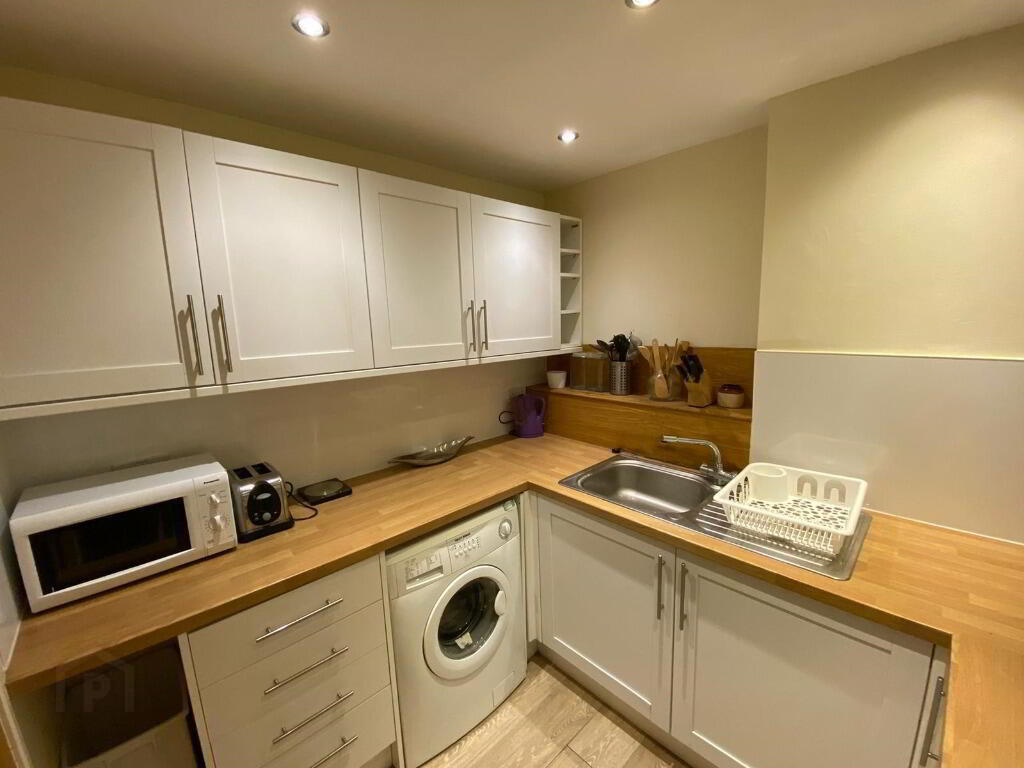 10 Teviot Place 5 of 10
