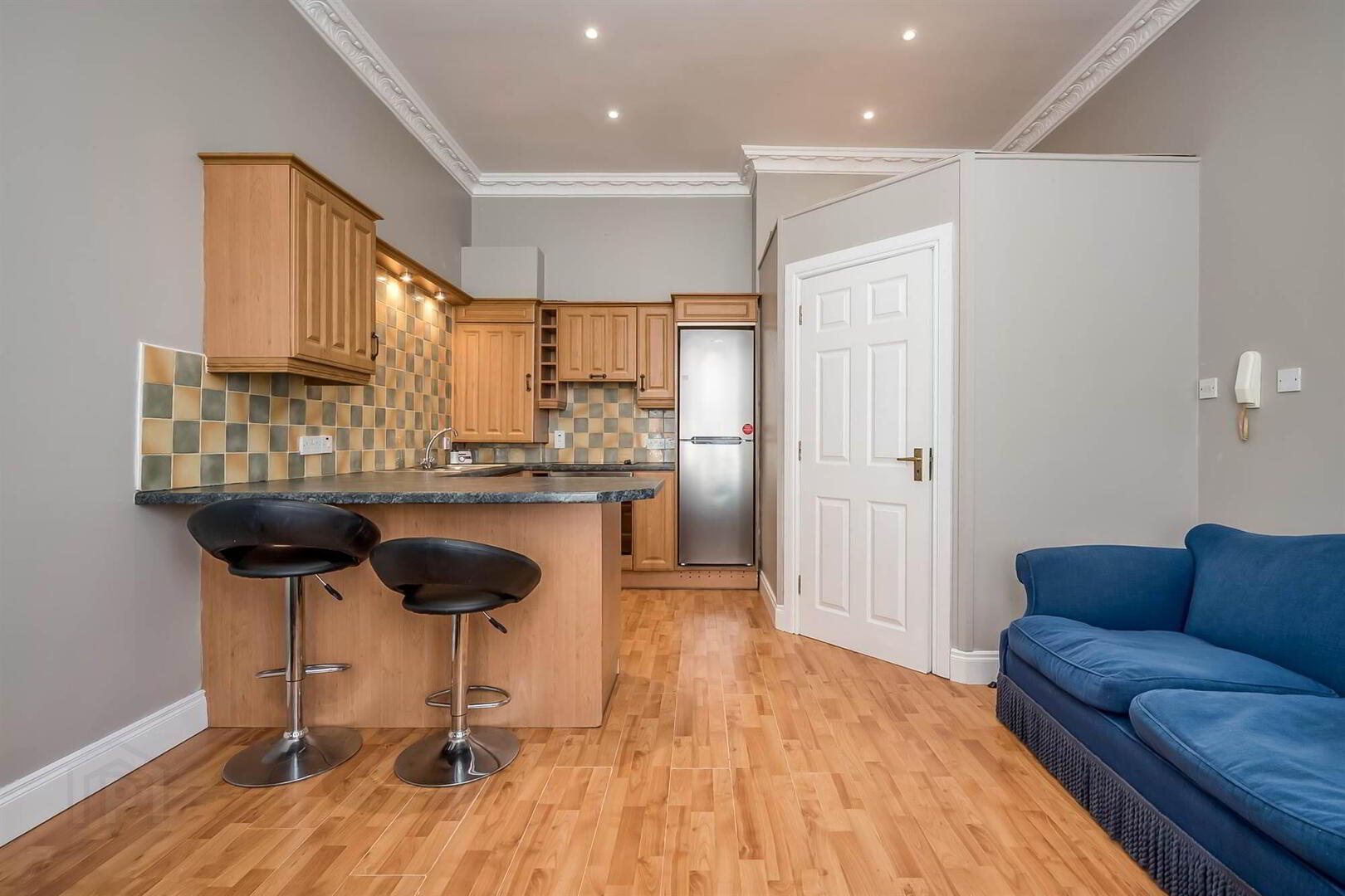 1, 20 Claremont Street 8 of 18