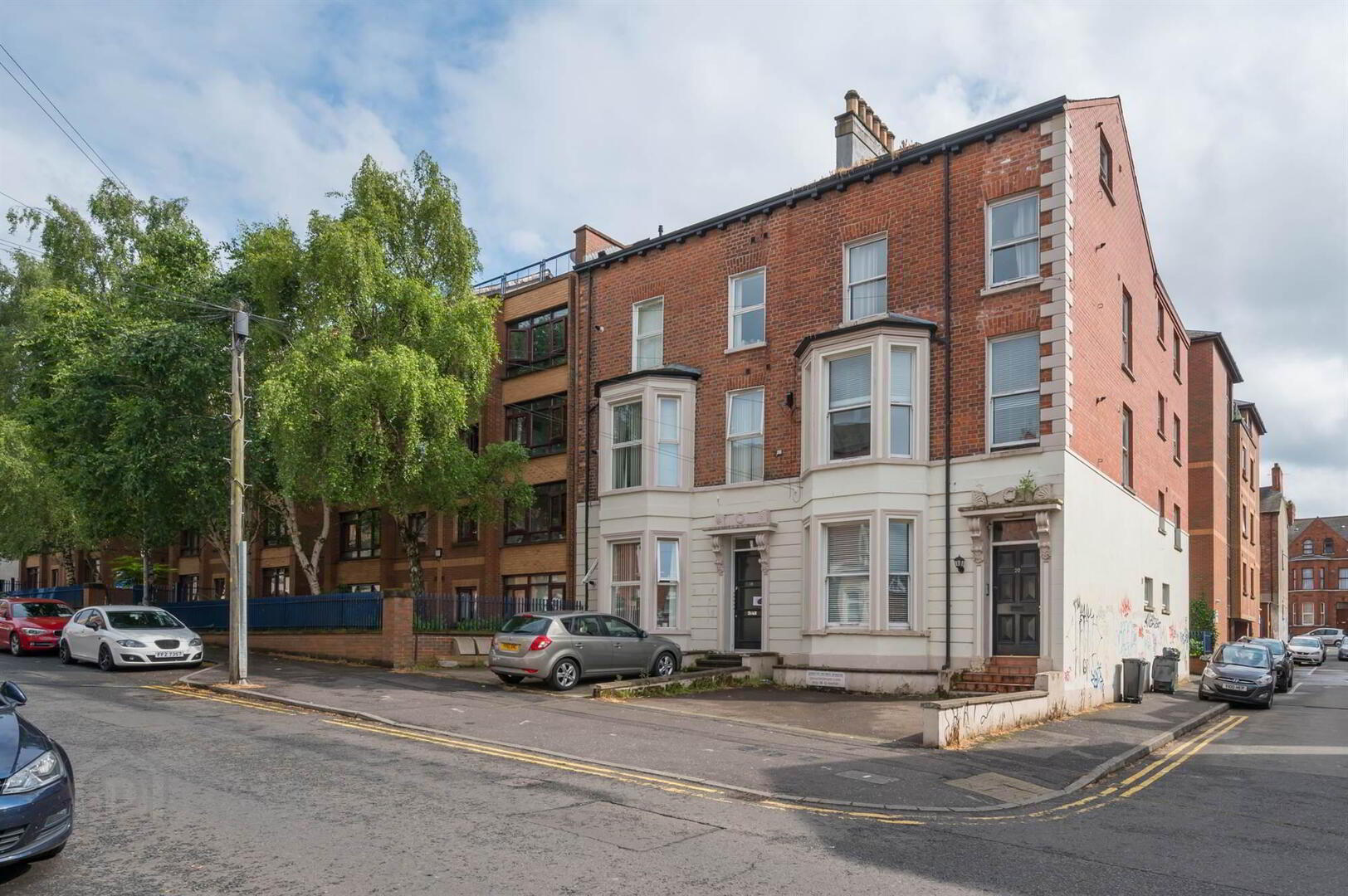 1, 20 Claremont Street 1 of 18