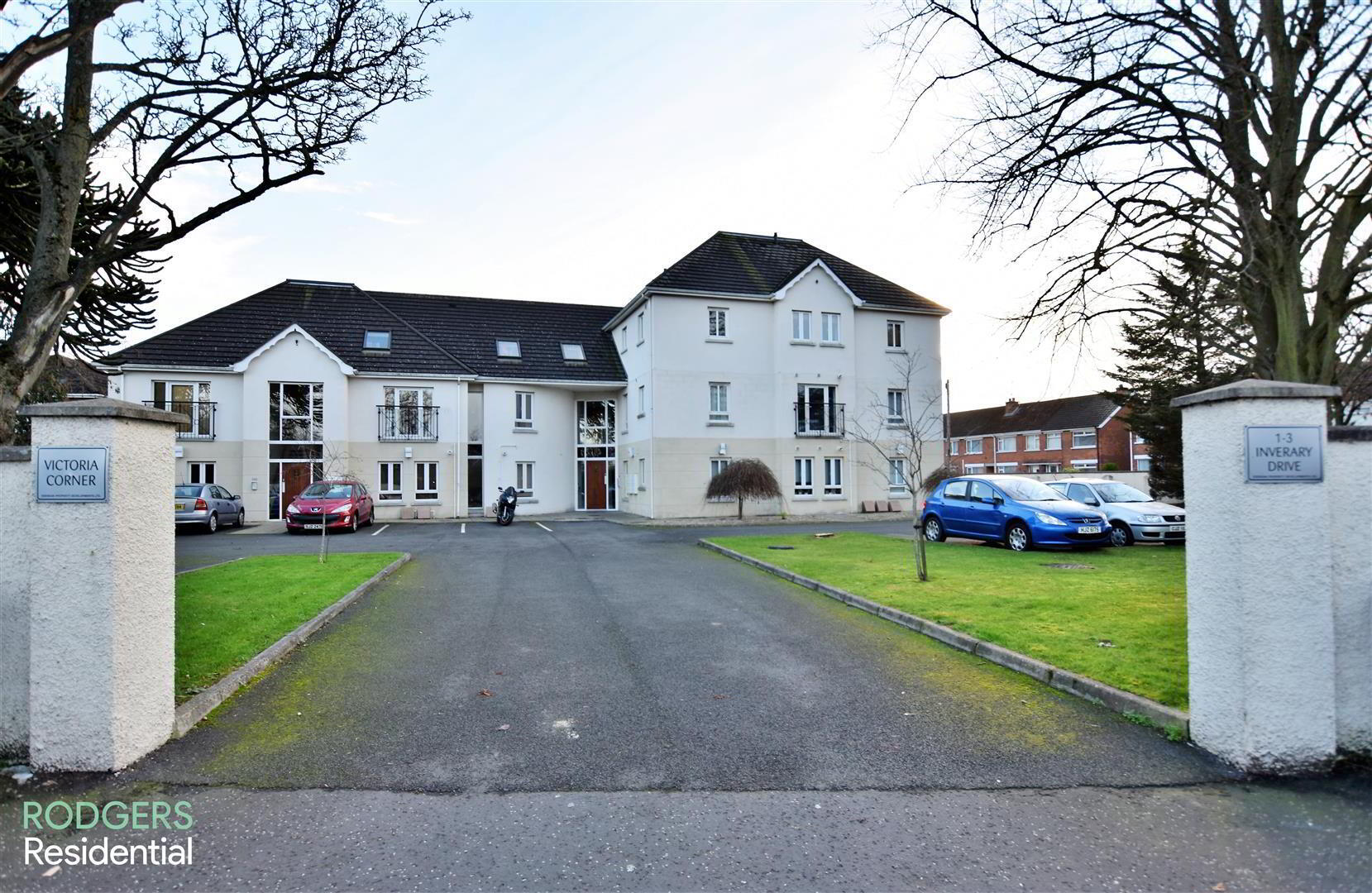 7 Victoria Corner, 1a Inverary Avenue 1 of 12