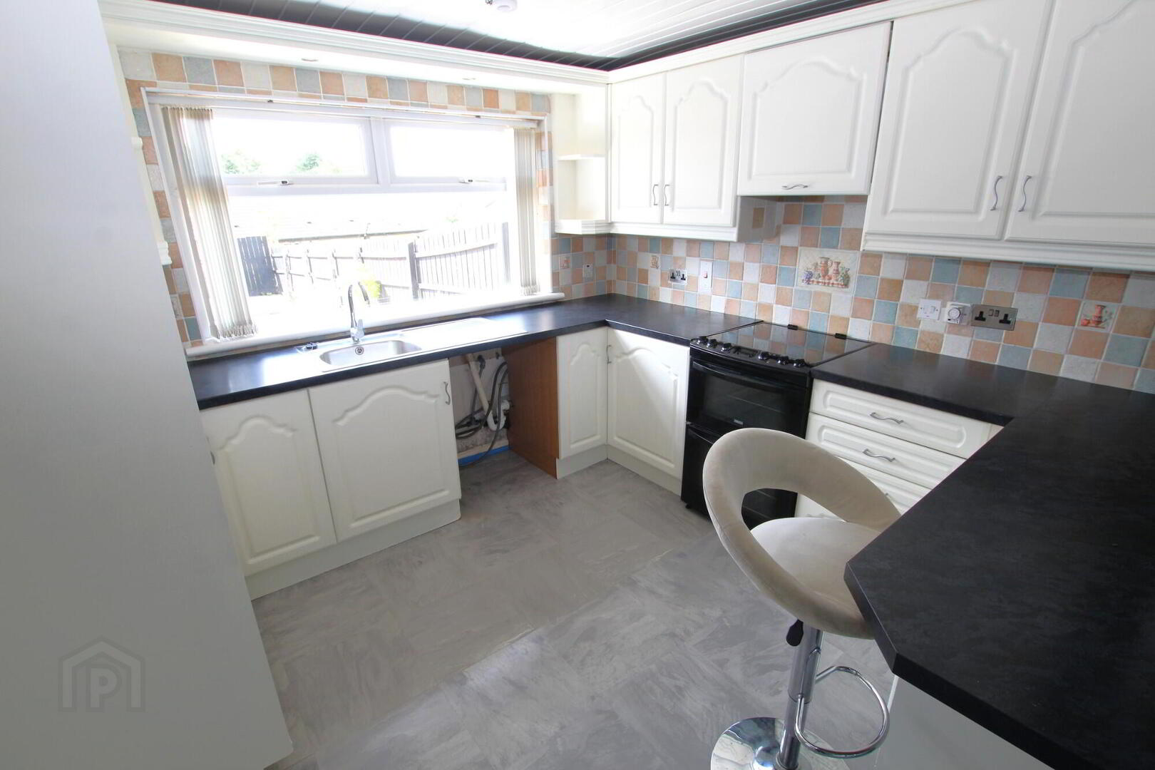 23 Lisburn Road 4 of 9