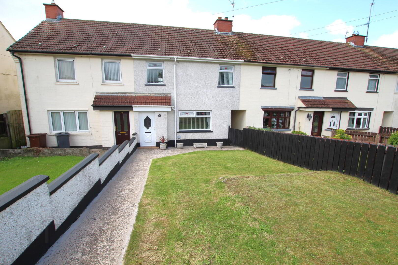 23 Lisburn Road 1 of 9