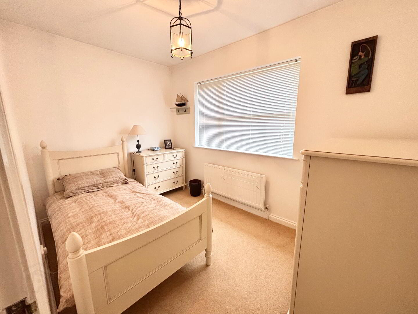 15 Fenaghy Heights 19 of 26