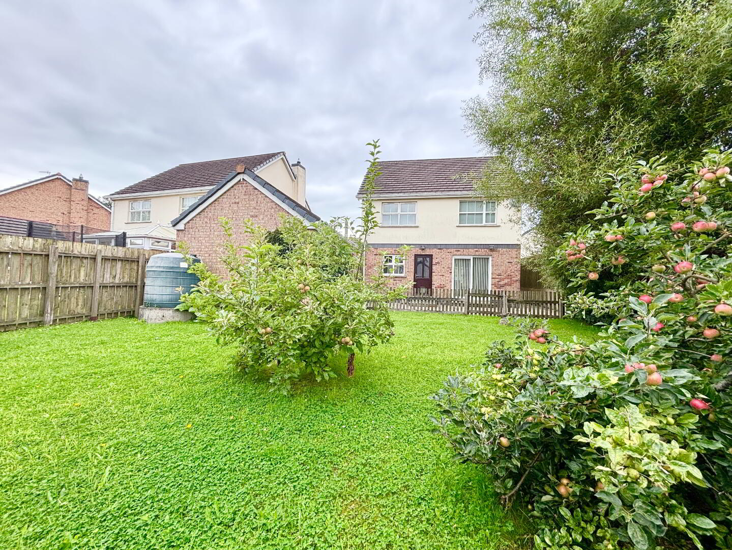 15 Fenaghy Heights 24 of 26