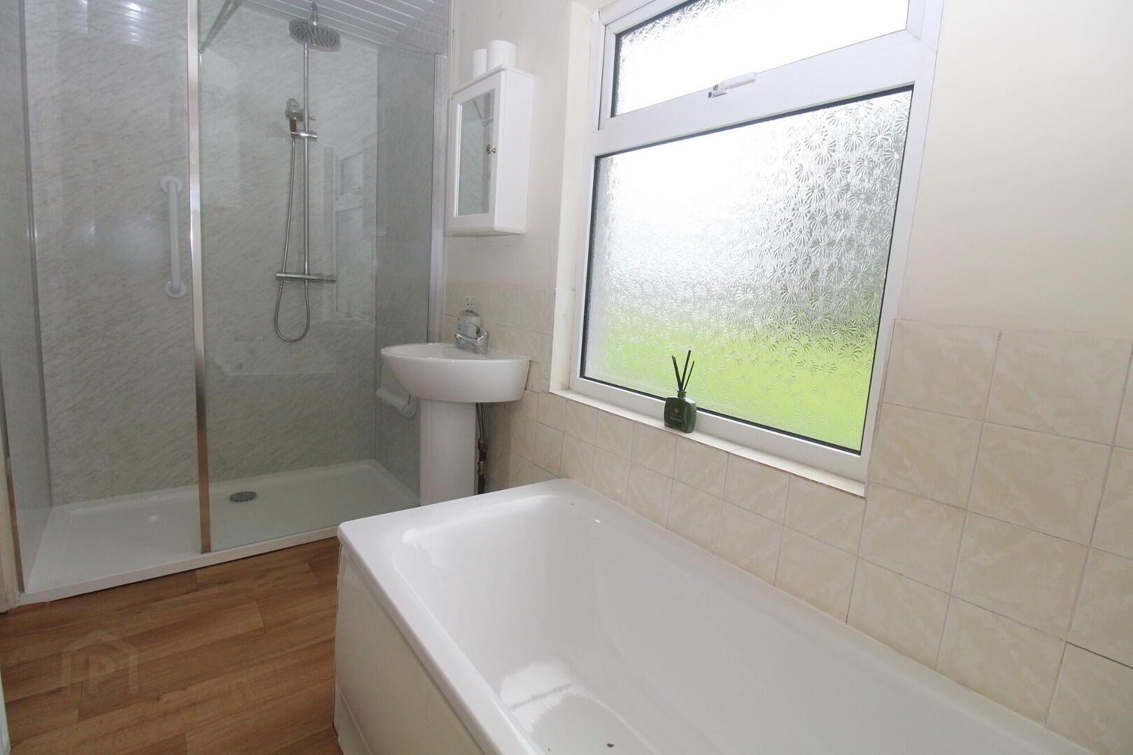 101 Newtownards Road 12 of 14