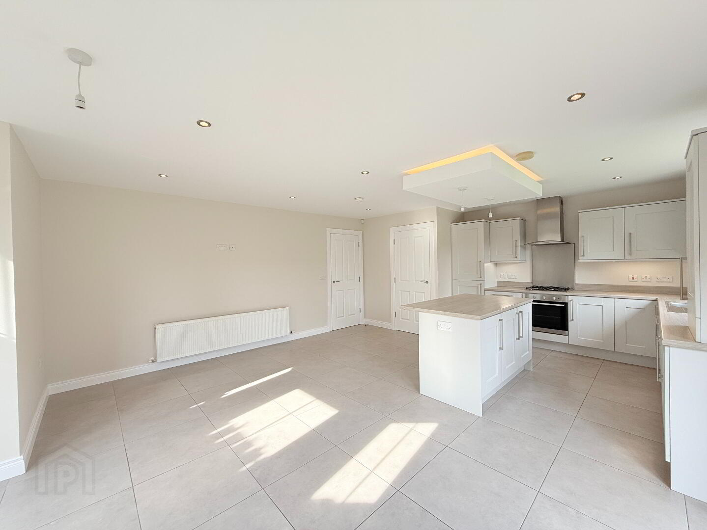 53 Foxfield Park 17 of 36