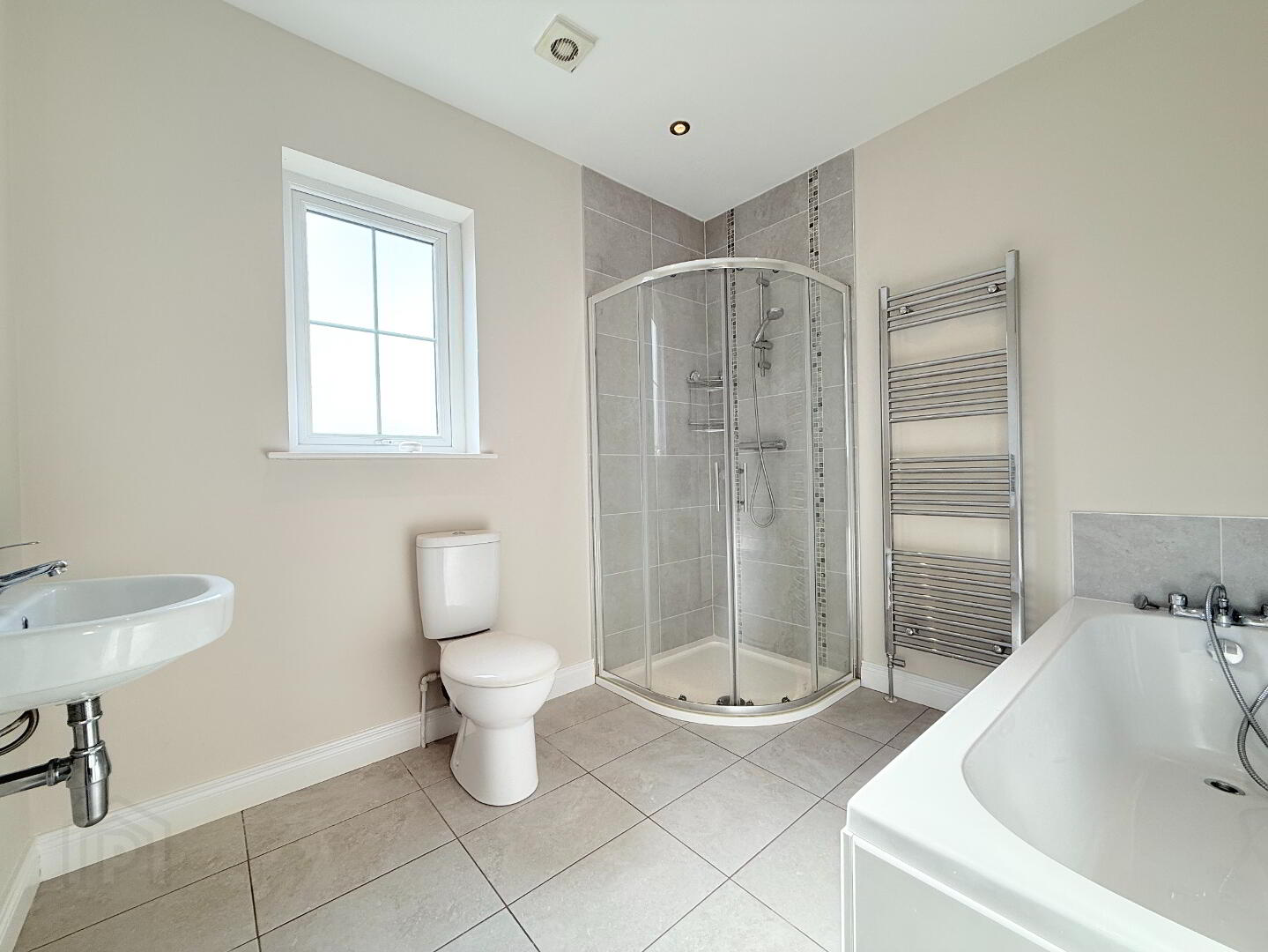 53 Foxfield Park 28 of 36