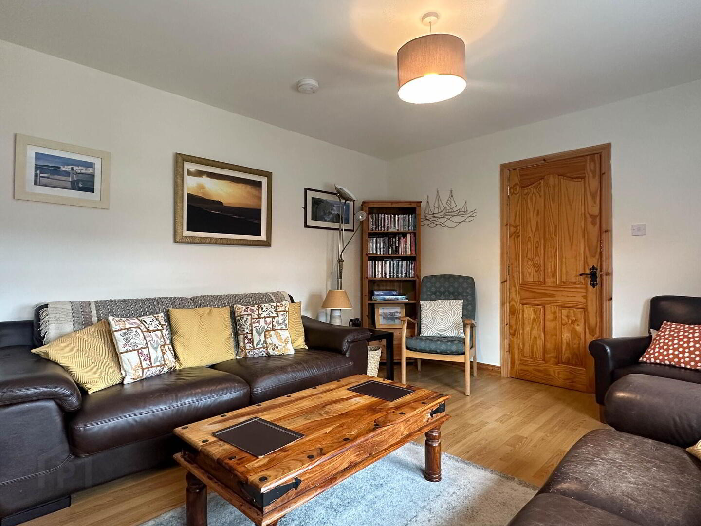 20 Carrickbeg Avenue 7 of 40