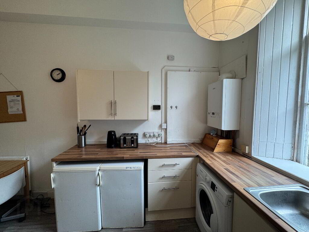 107 Marchmont Road 3 of 14