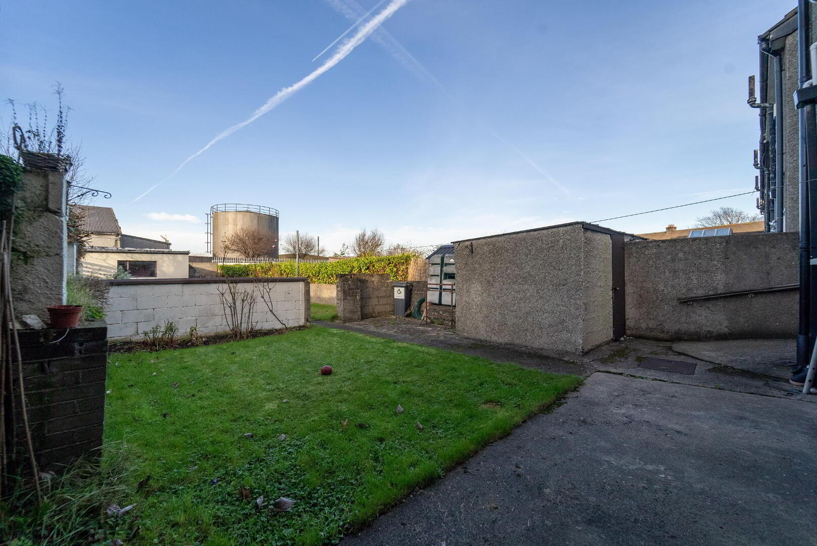 10 Saint James's Road 12 of 23