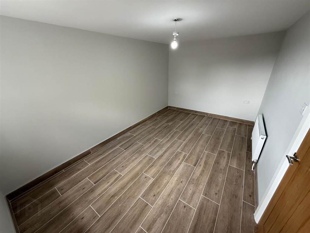Apartment 8 Slieve Gullion Court 7 of 7