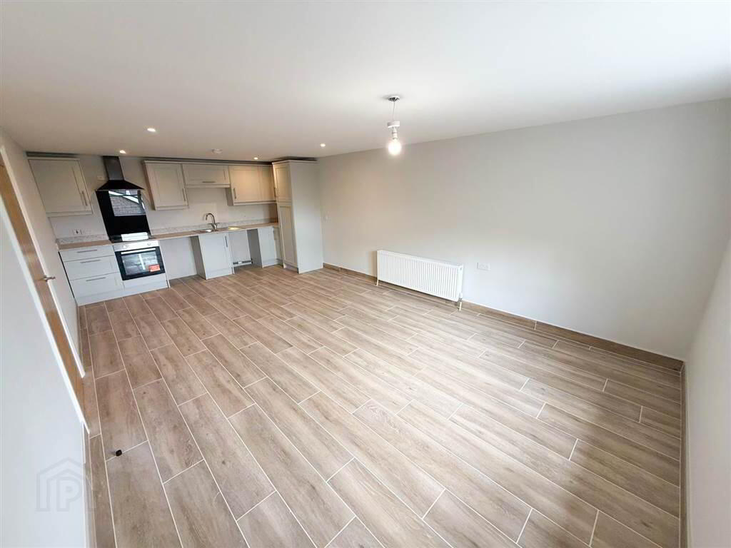 Luxury Apartments 4 of 10