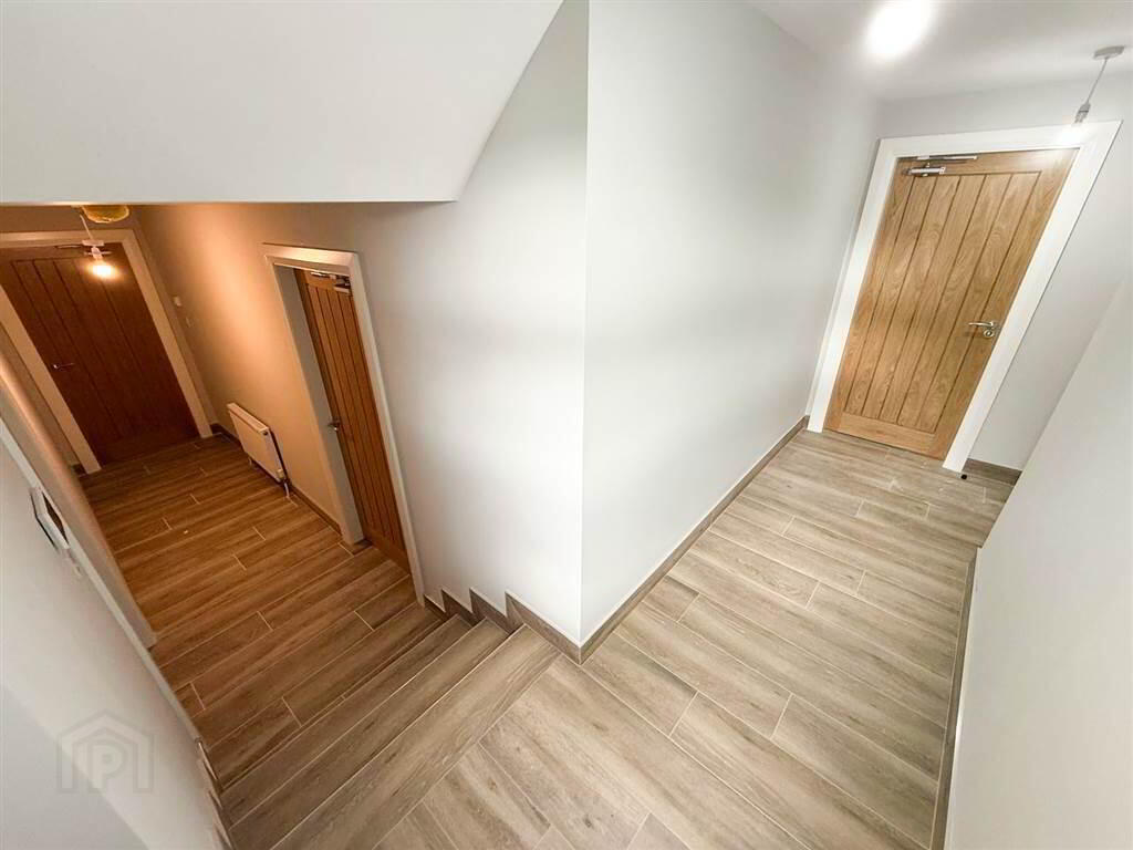 Luxury Apartments 3 of 10