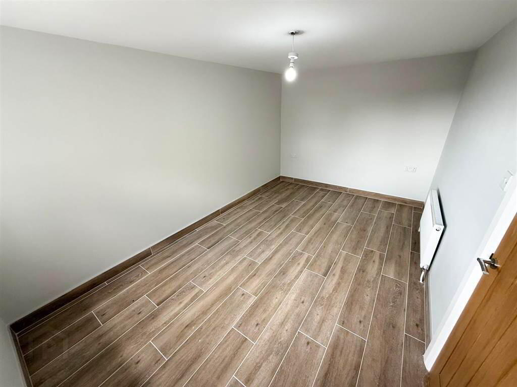 Luxury Apartments 9 of 10